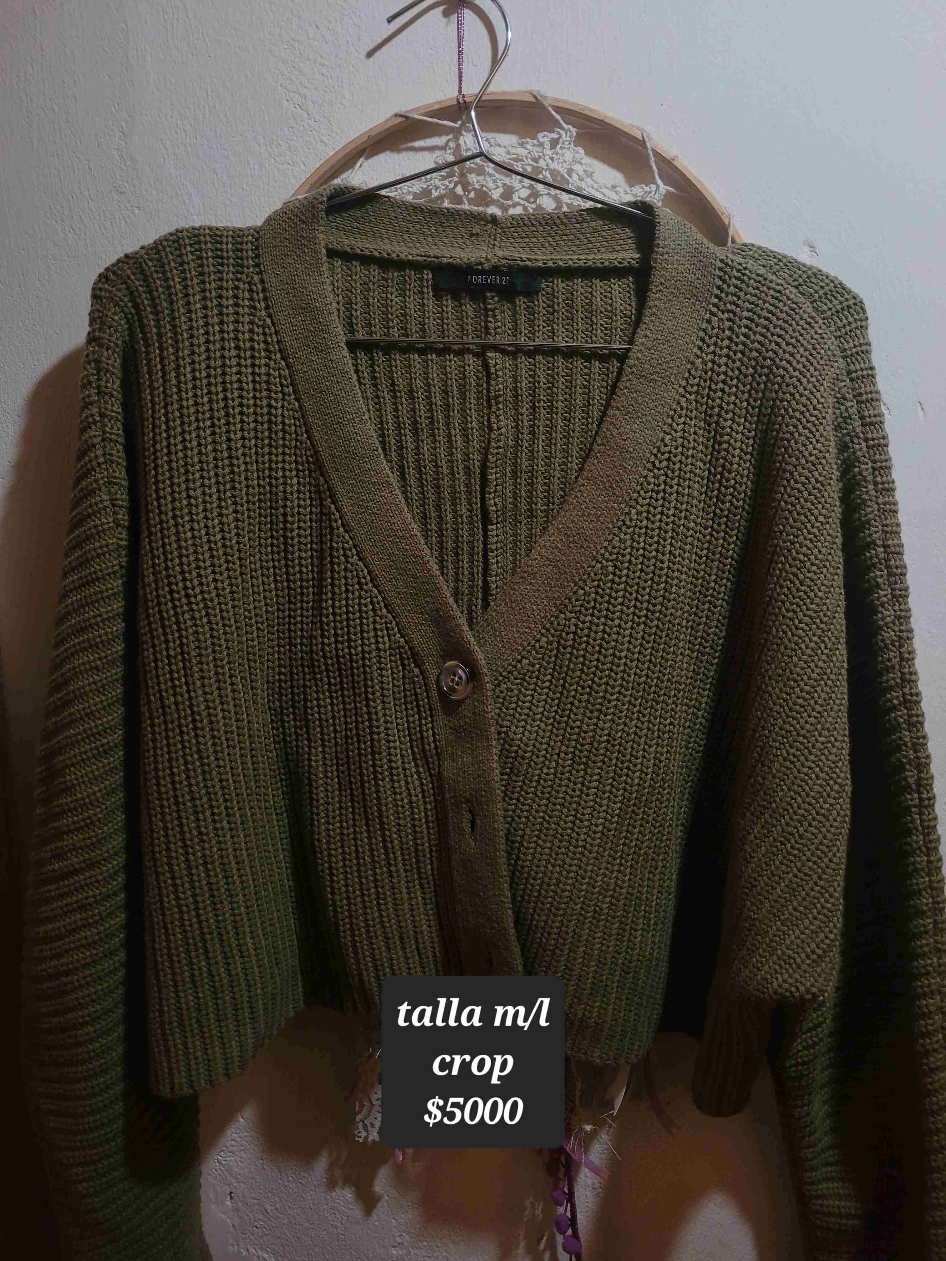 Cardigan crop verde Forever 21