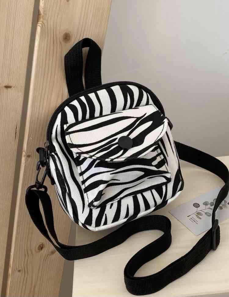 Mochila pequeña estampado cebra