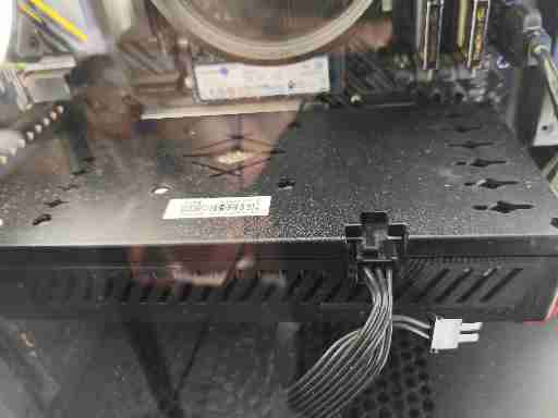 Tarjeta grafica Rx 590 gme 8gb - miniatura 3