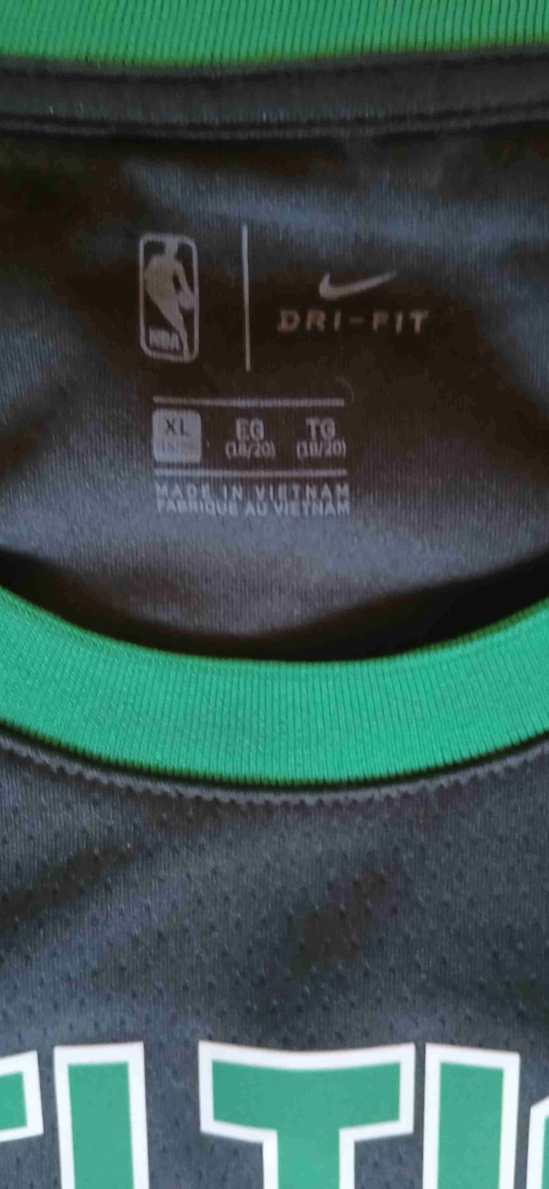 Polera deportiva Celtics negra Irving Original - miniatura 3