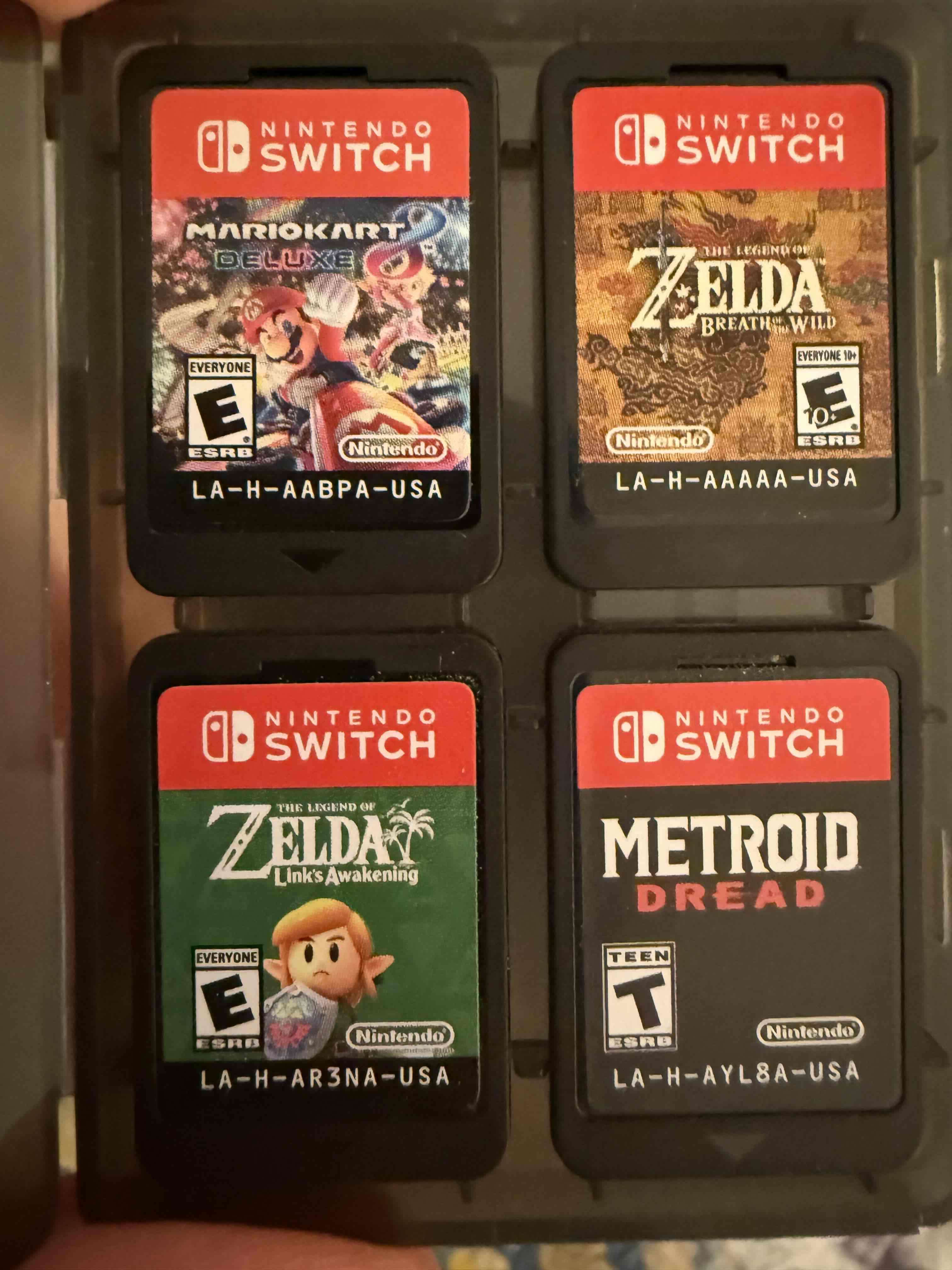 Consola Nintendo Switch completa con juegos - miniatura 2