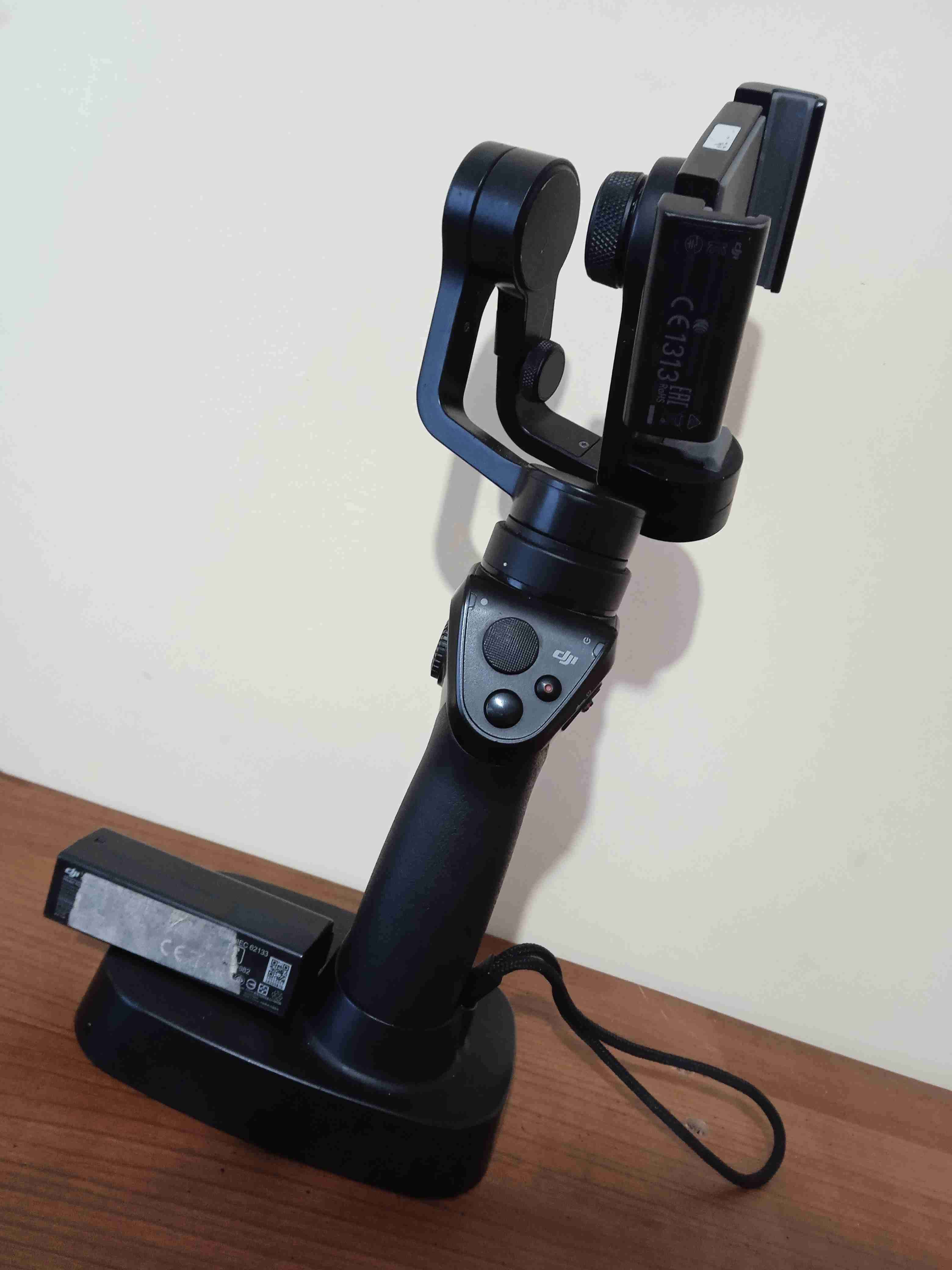 Estabilizador DJI Osmo Mobile - miniatura 3