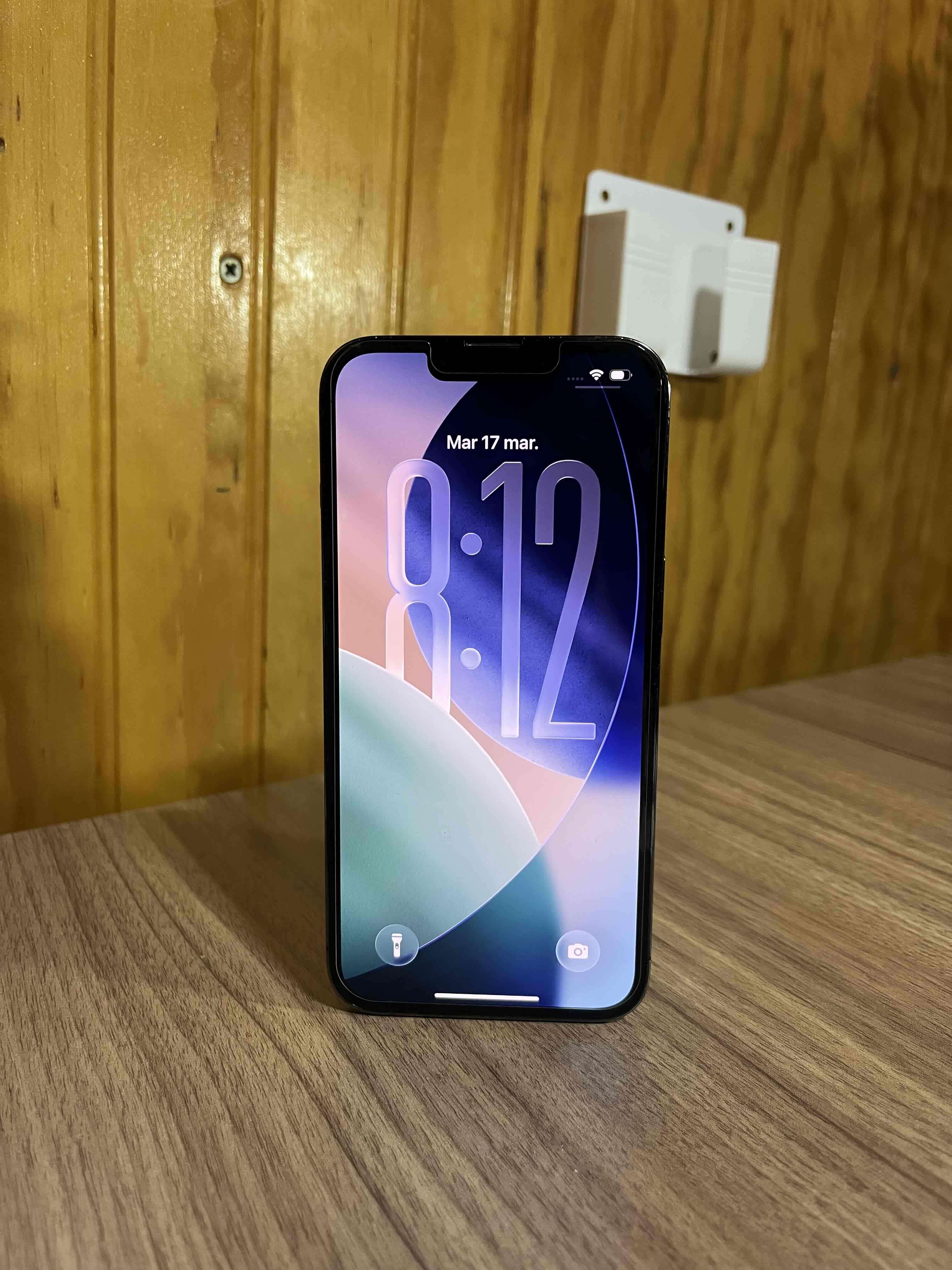 iPhone 13 Pro 128GB – Black Titanium