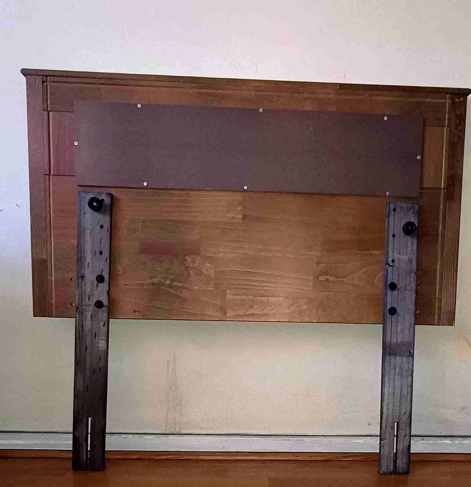 Cabecera de cama de madera - miniatura 2