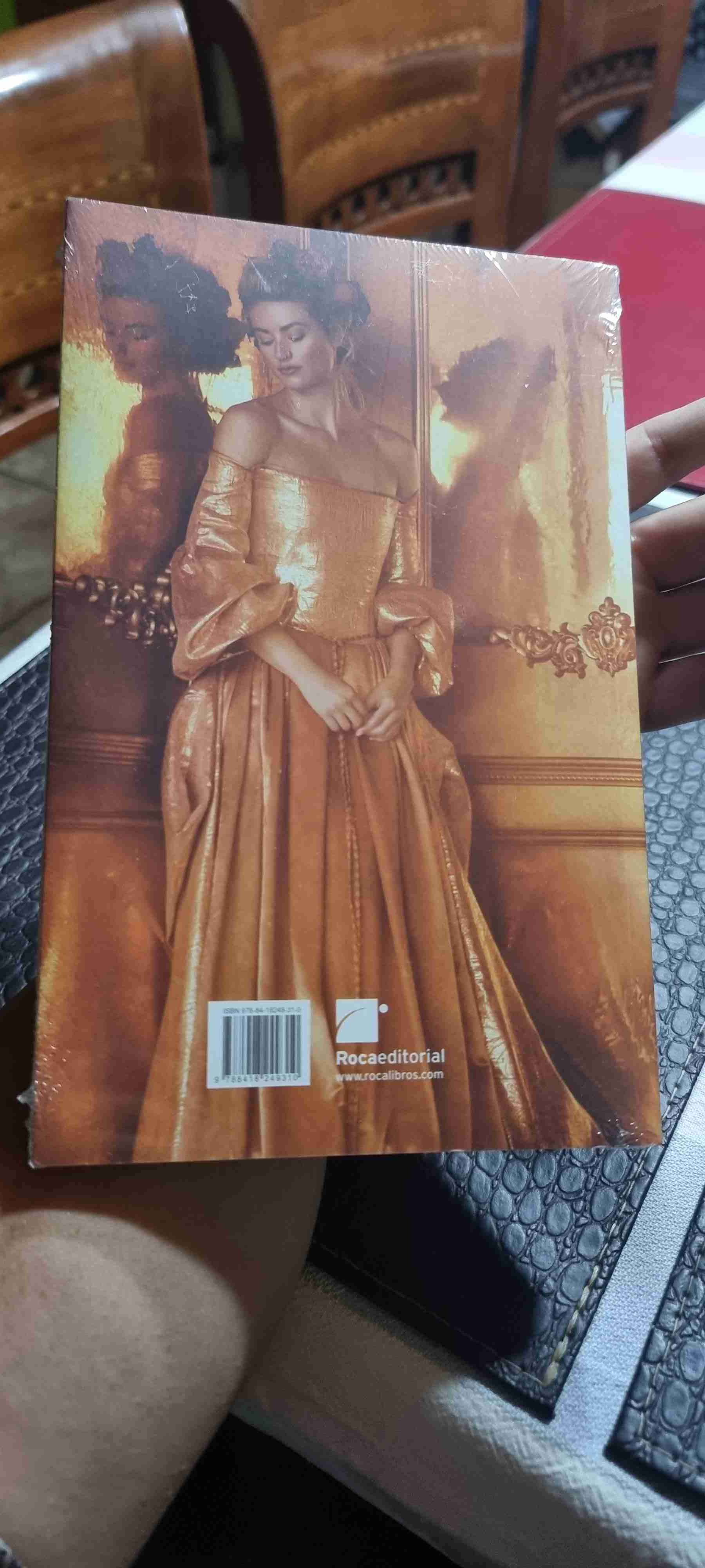 Libro 'La Prometida' de Kiera Cass - miniatura 2