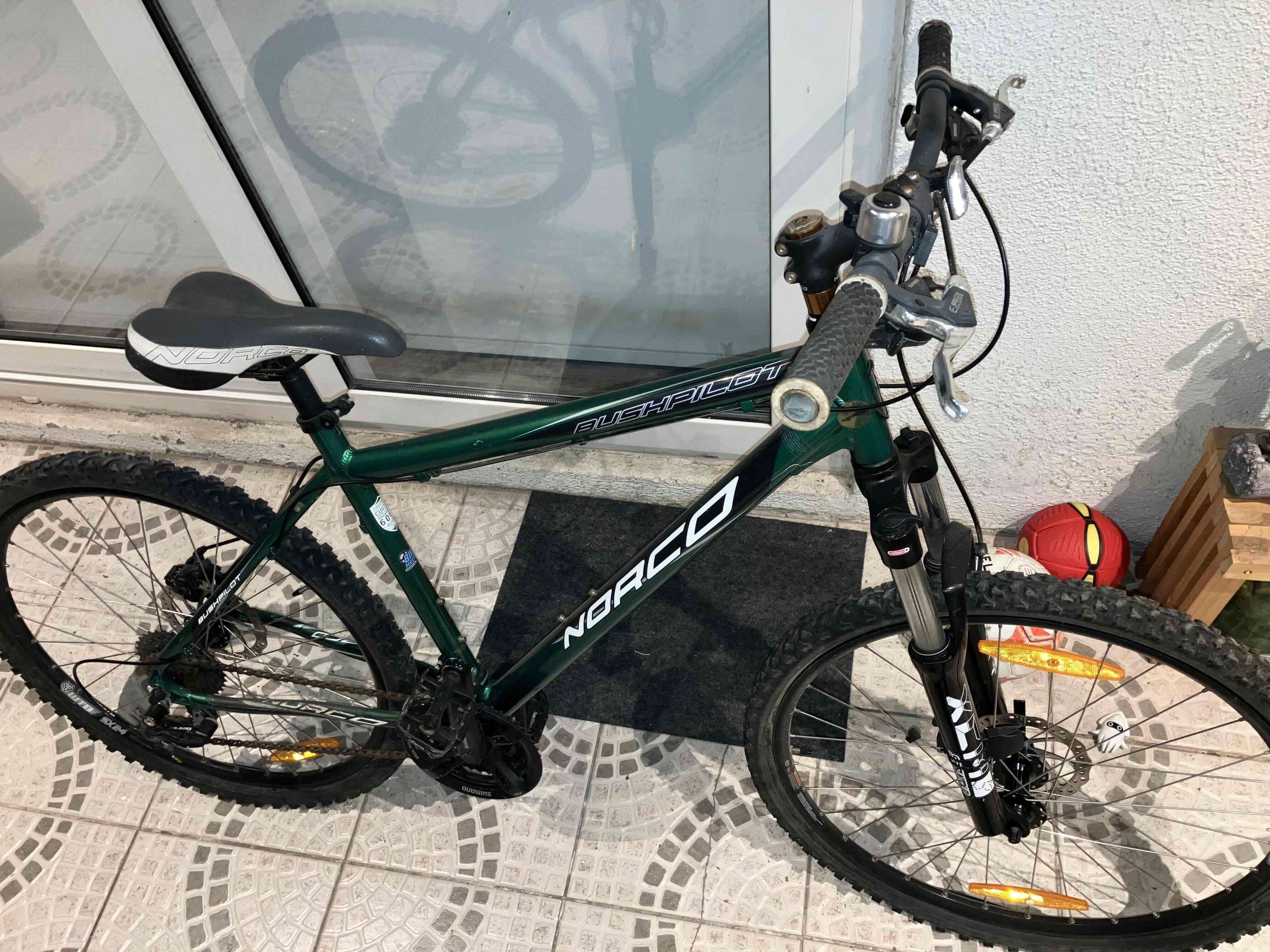 Bicicleta Norco verde montaña - miniatura 3