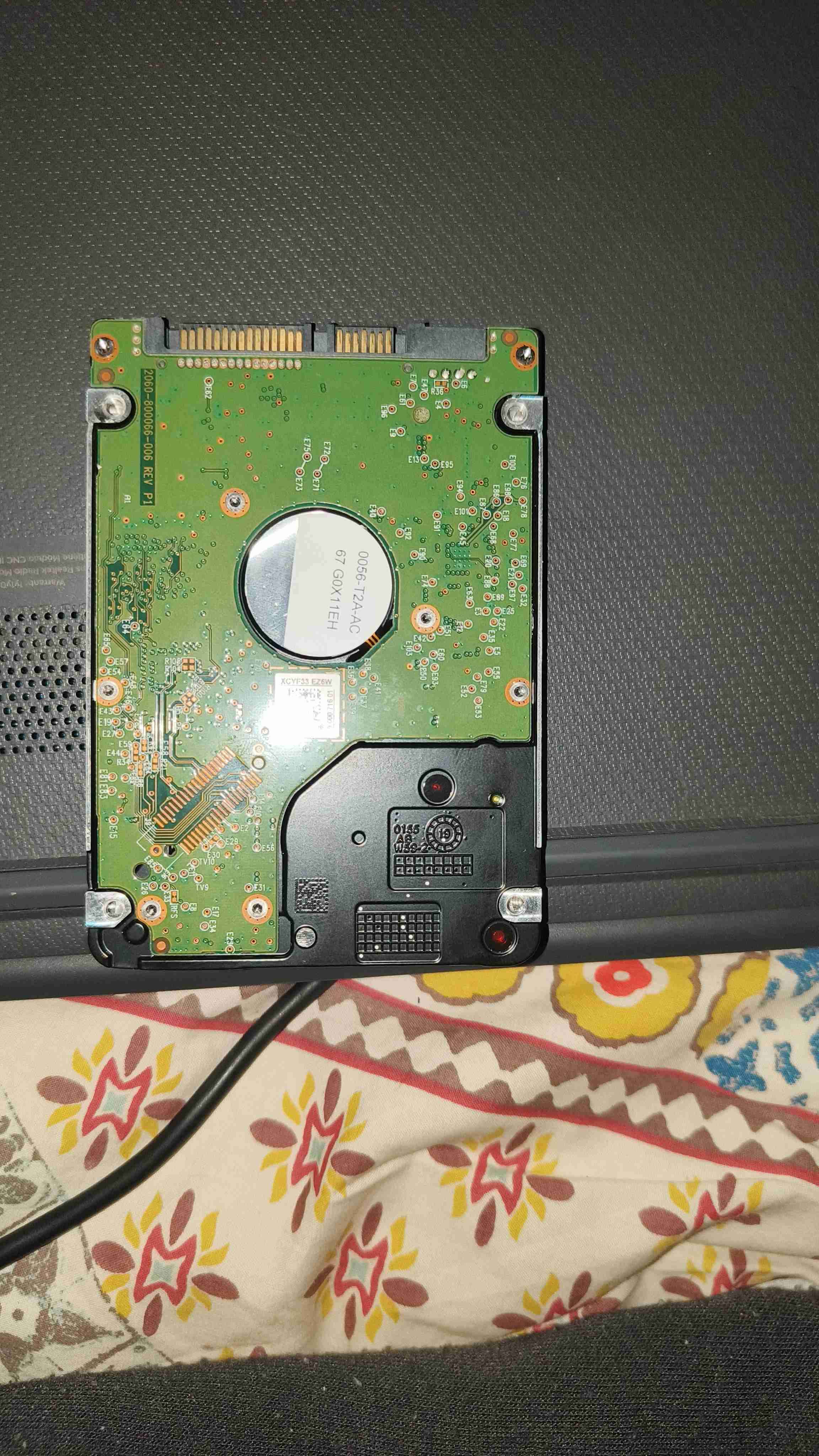 Disco duro Western Digital 1TB - miniatura 2