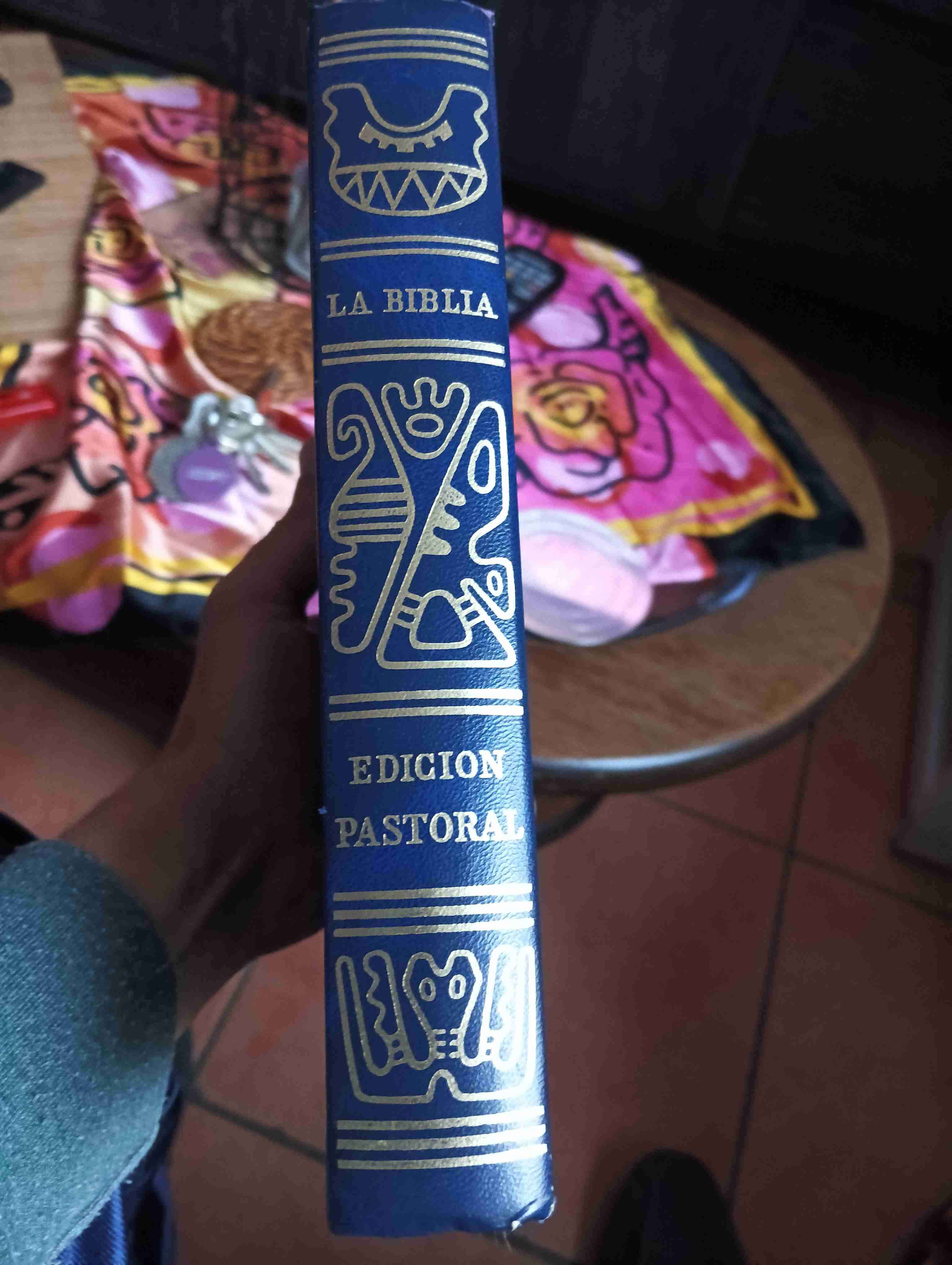 Biblia Latinoamérica Edición Pastoral - miniatura 5
