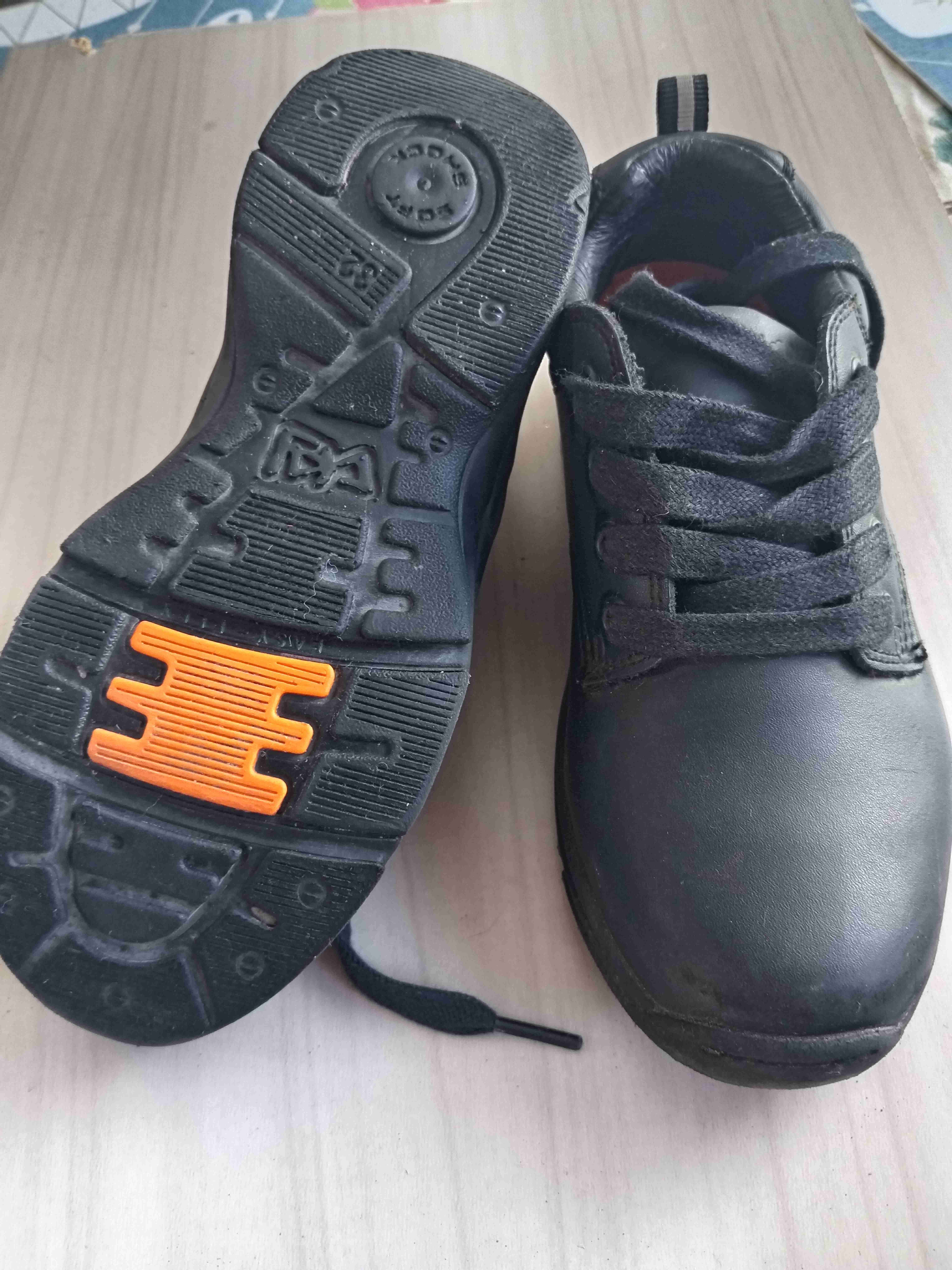 Zapatos colloky colegio N°32