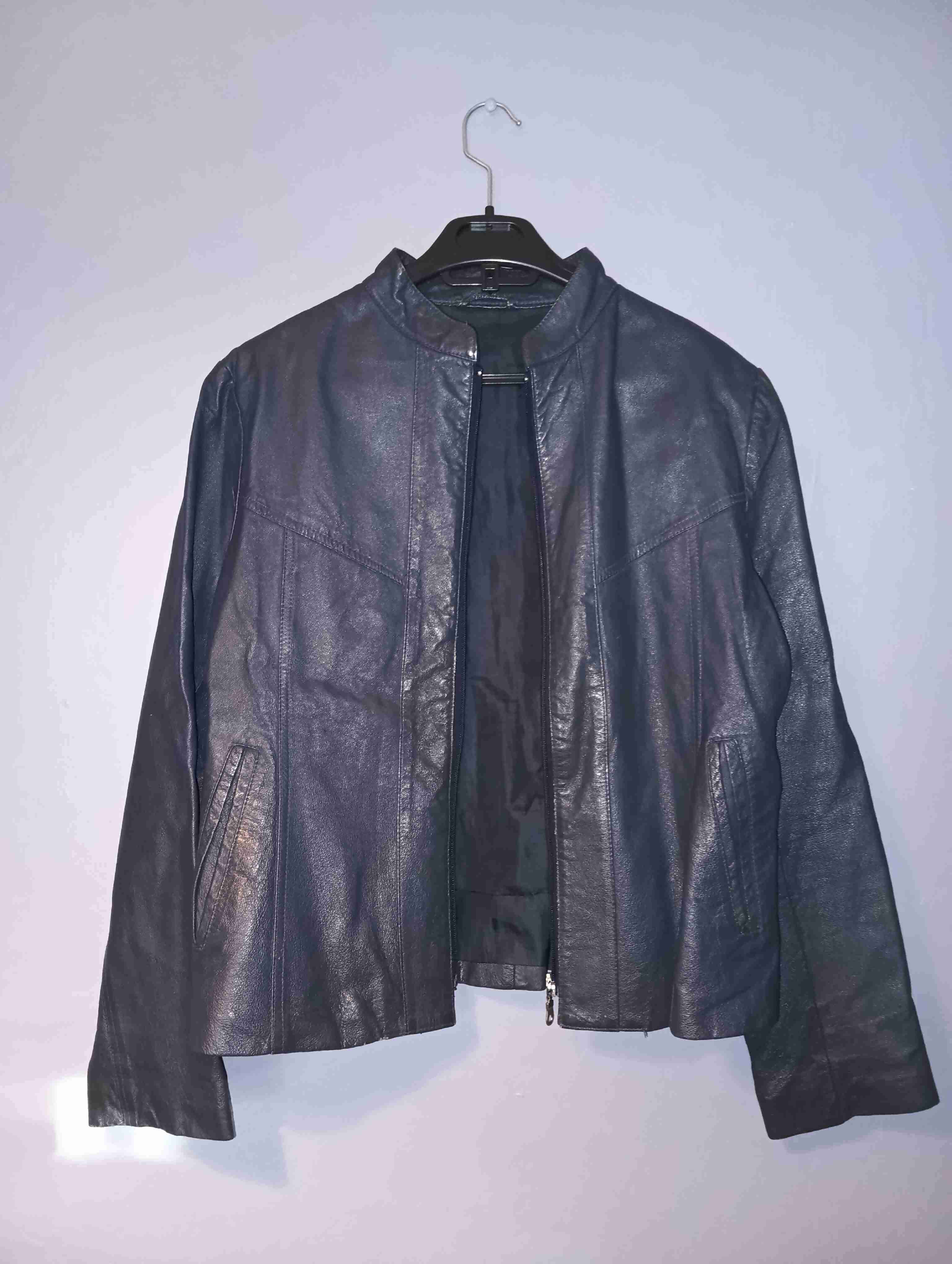 Chaqueta de cuero azulada - miniatura 3