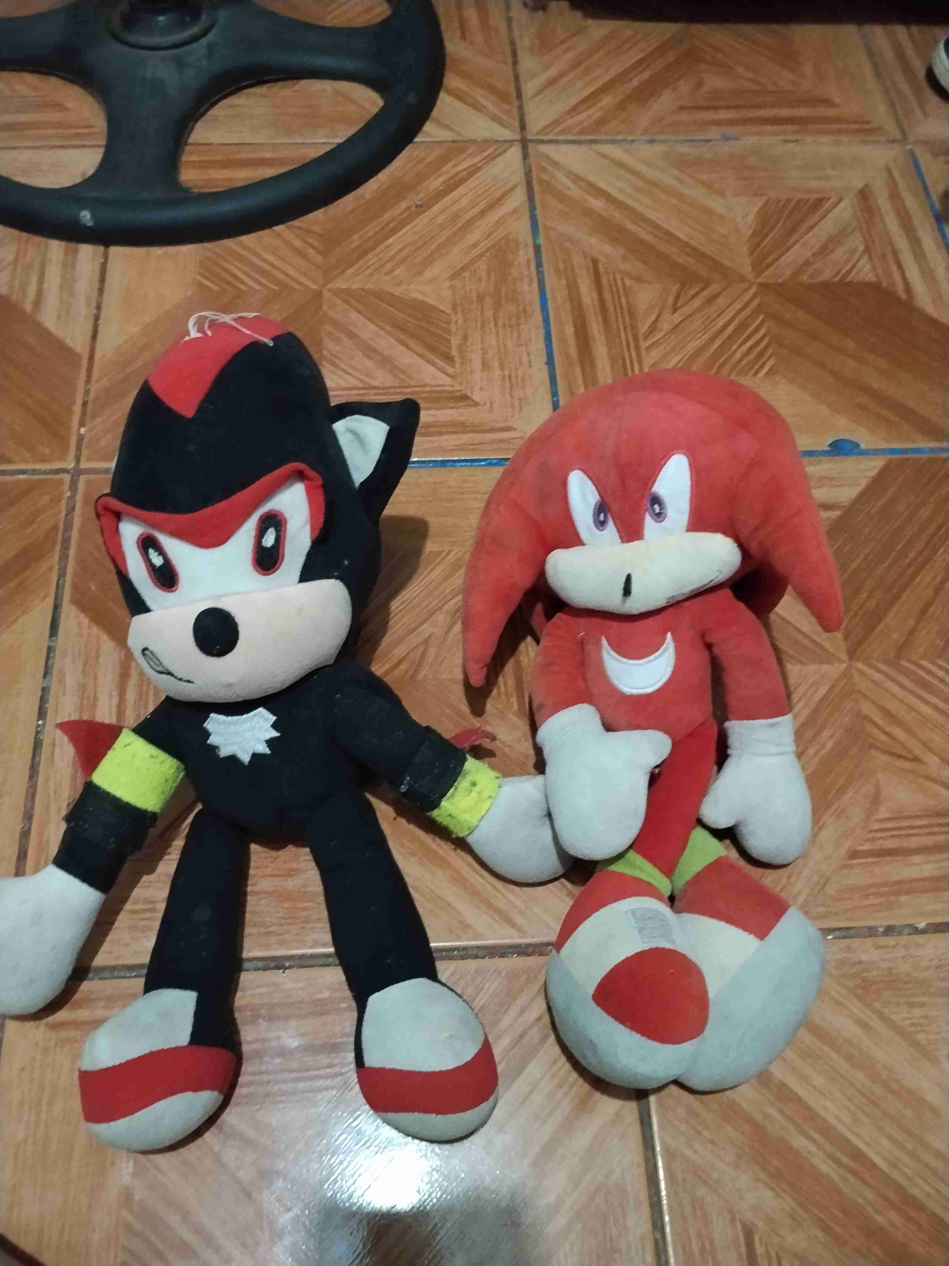 Peluches personajes de videojuegos