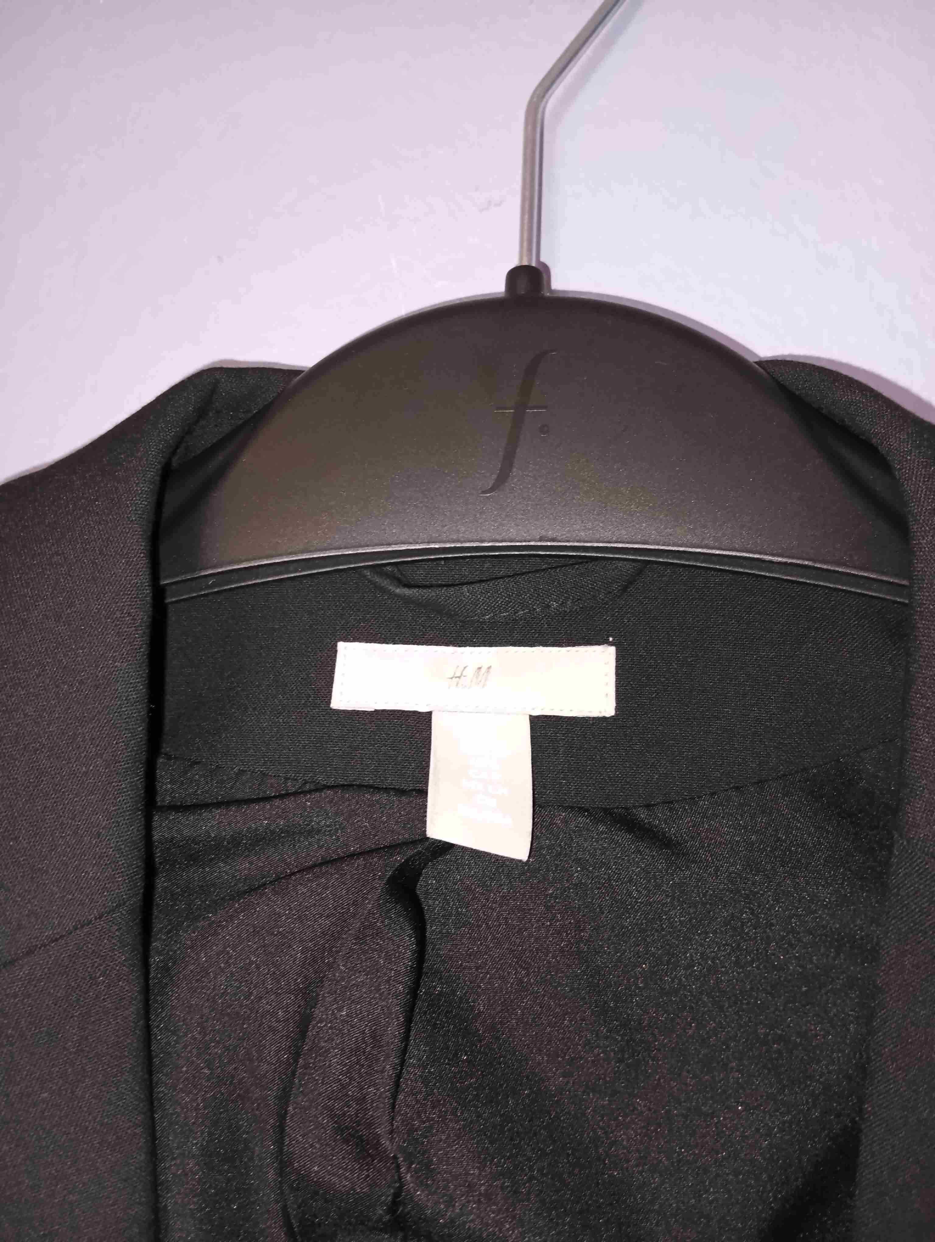 Blazer negro de mujer - miniatura 3