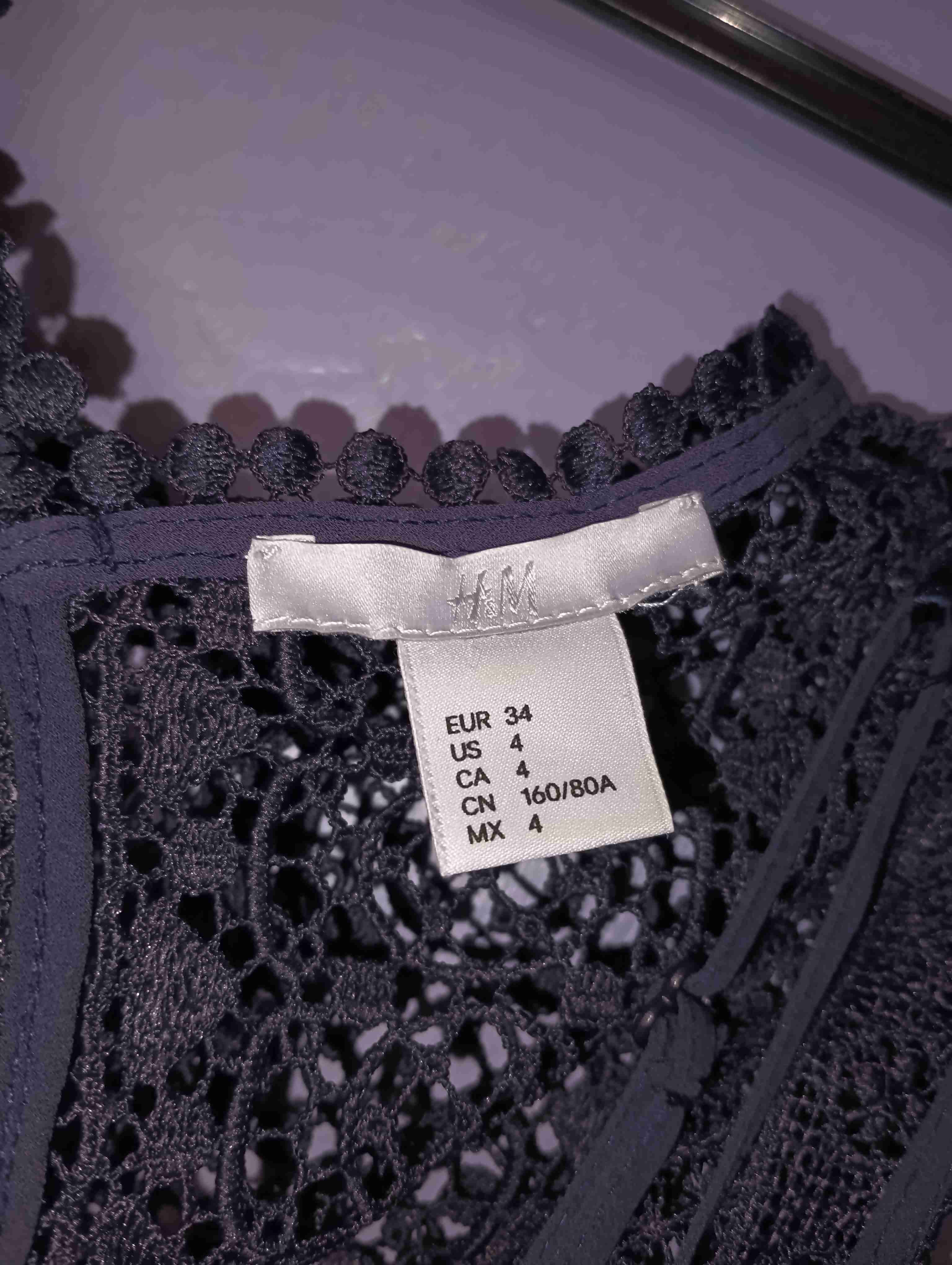 Vestido de encaje negro elegante - miniatura 5