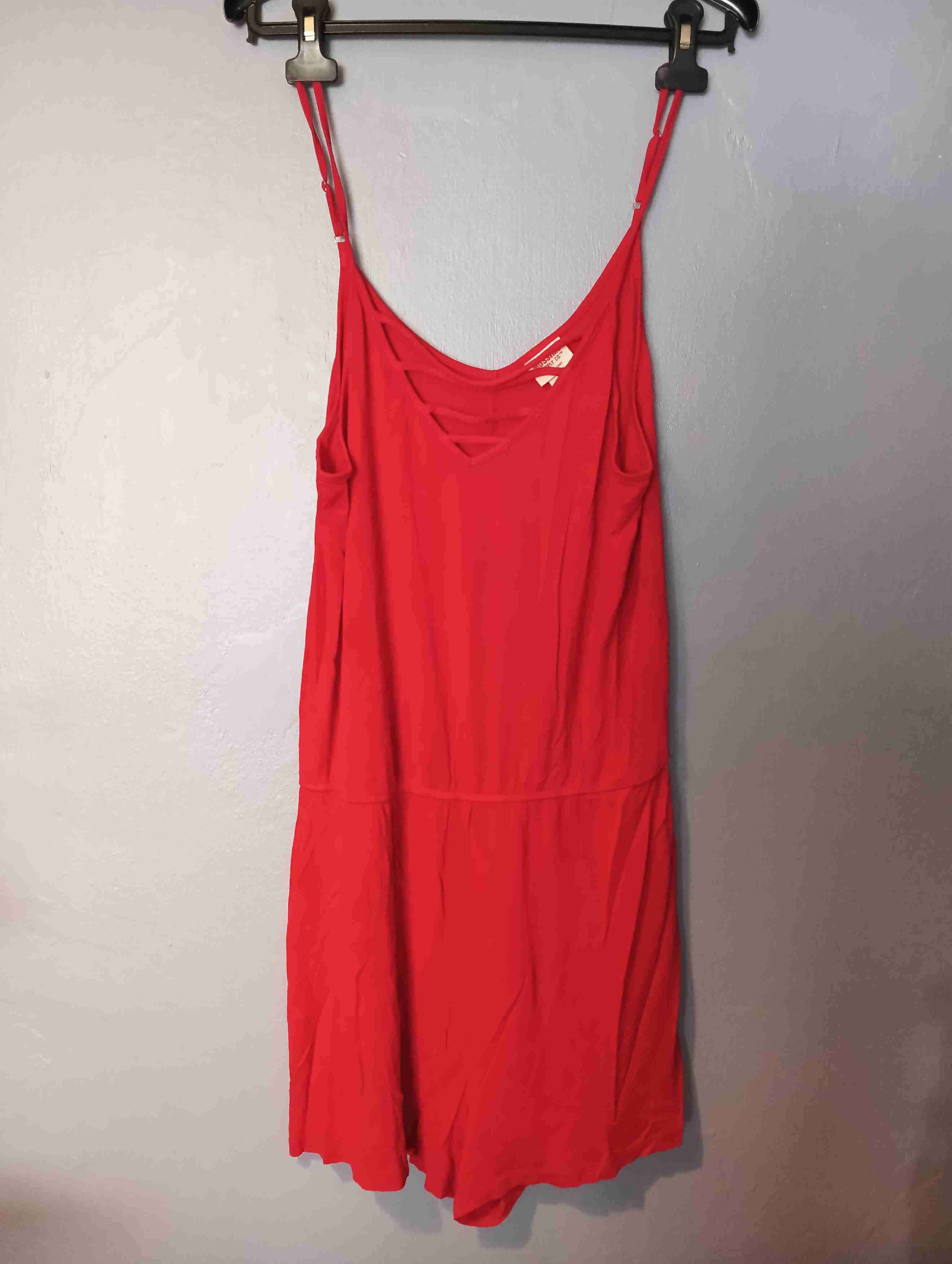 Vestido rojo sin mangas