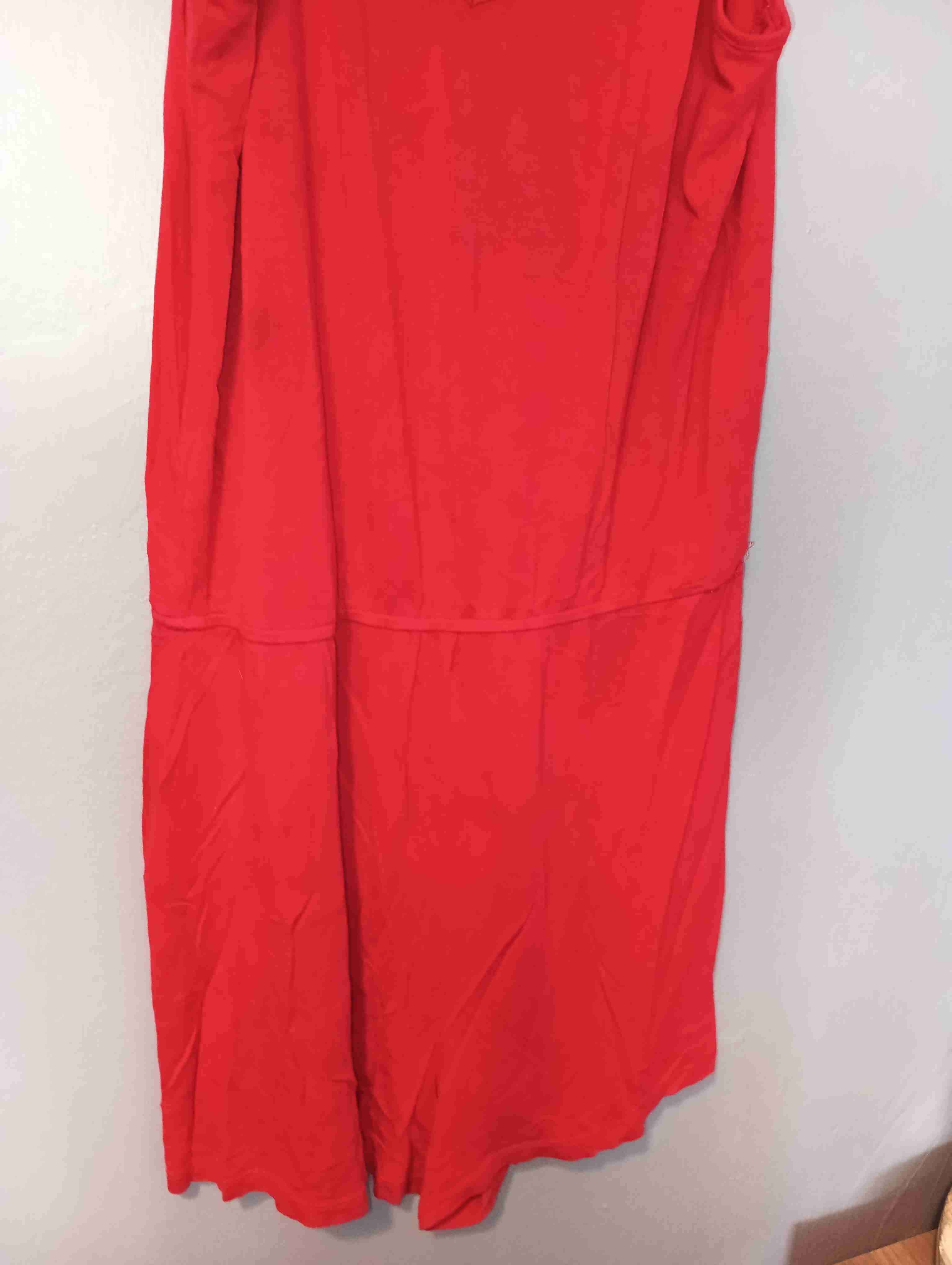 Vestido rojo sin mangas - miniatura 5