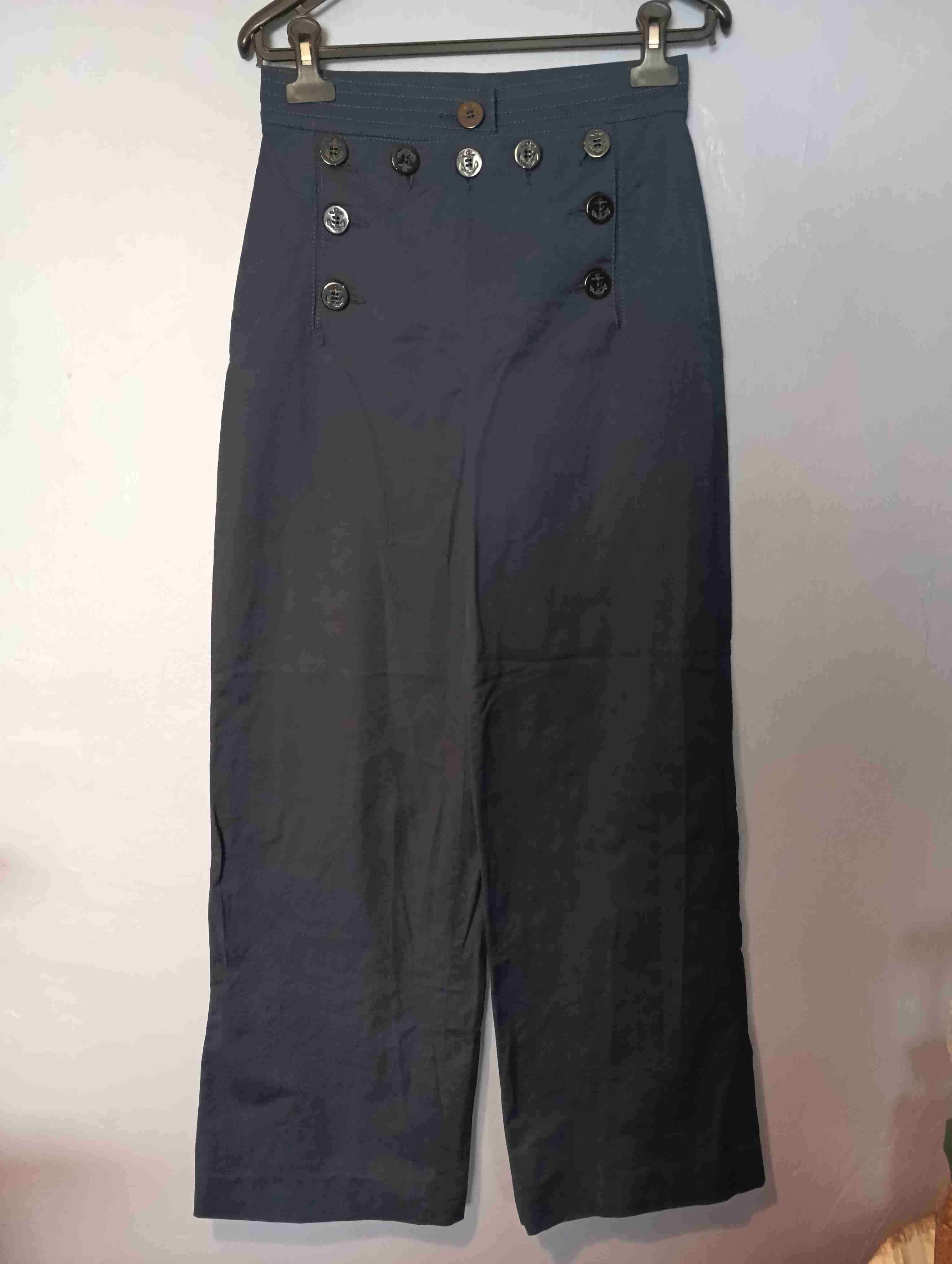 Pantalones azul marino con botones - miniatura 2