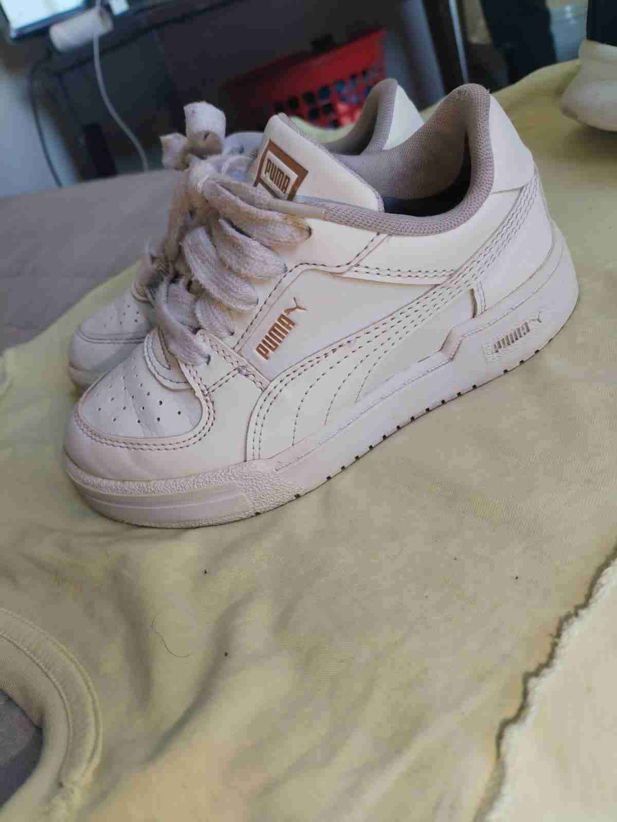 Zapatillas blancas Puma - miniatura 3