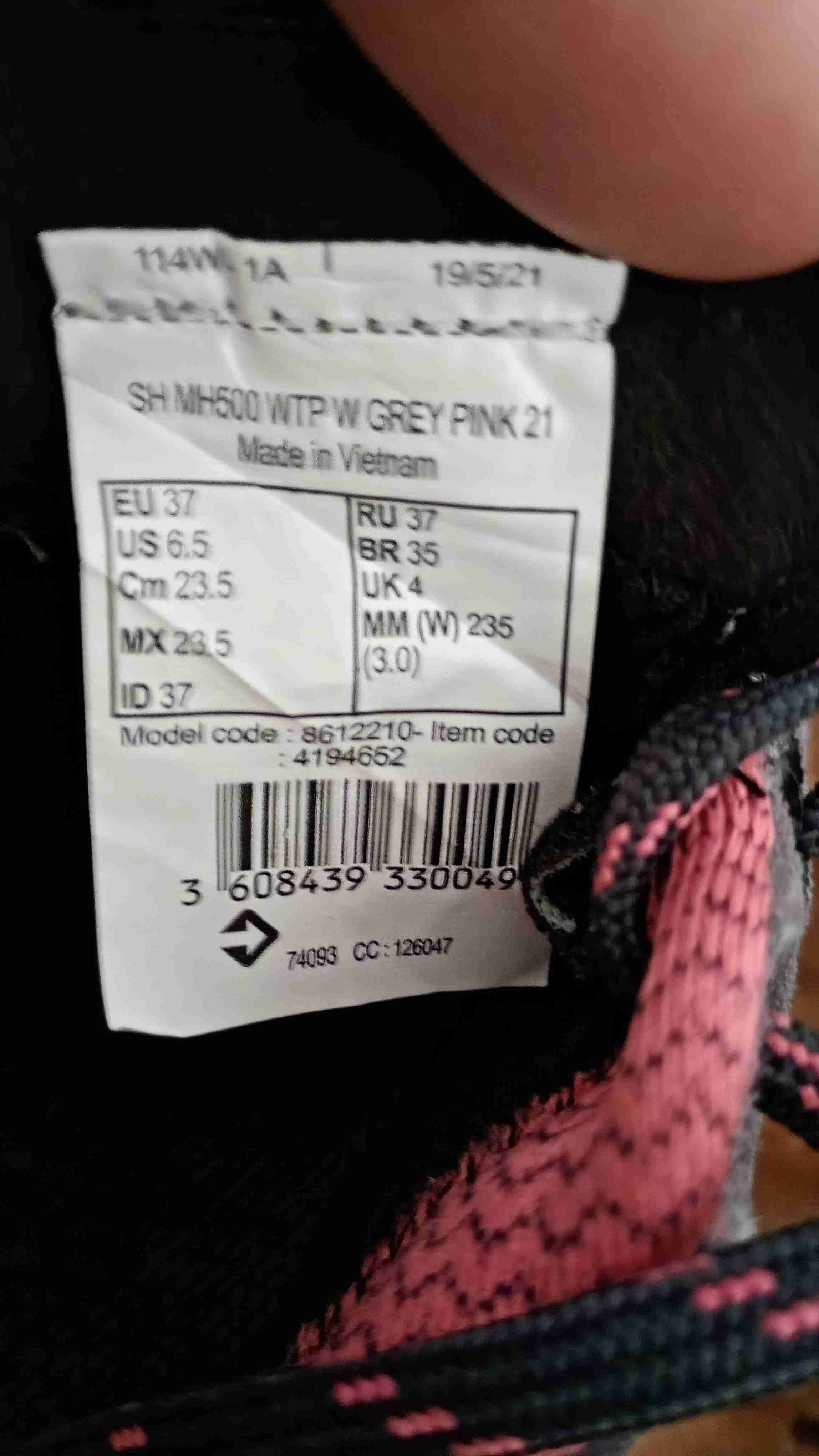 Zapatillas trekking Quechua grises con negro - miniatura 4