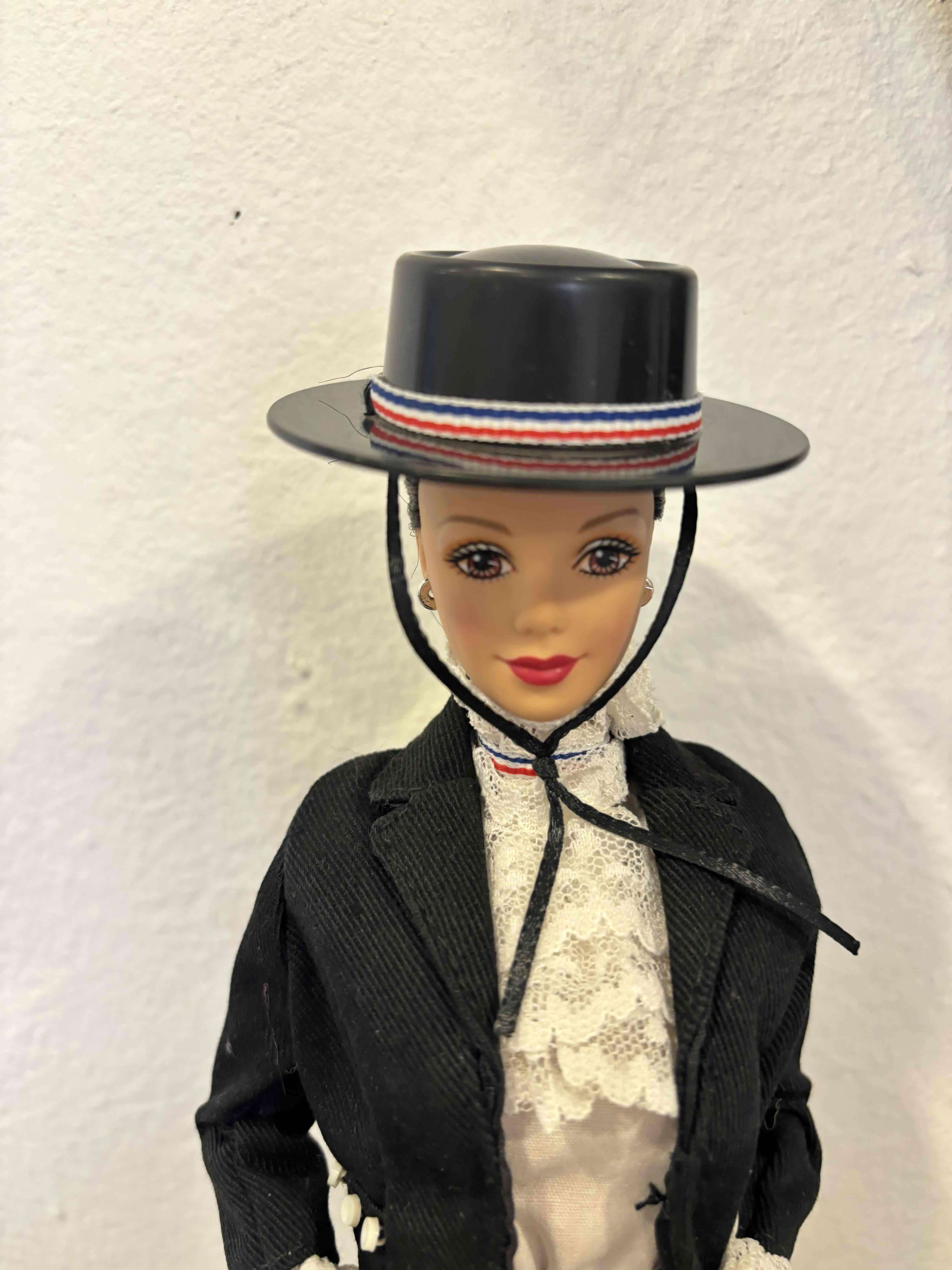 Barbie  colección chilena - miniatura 3