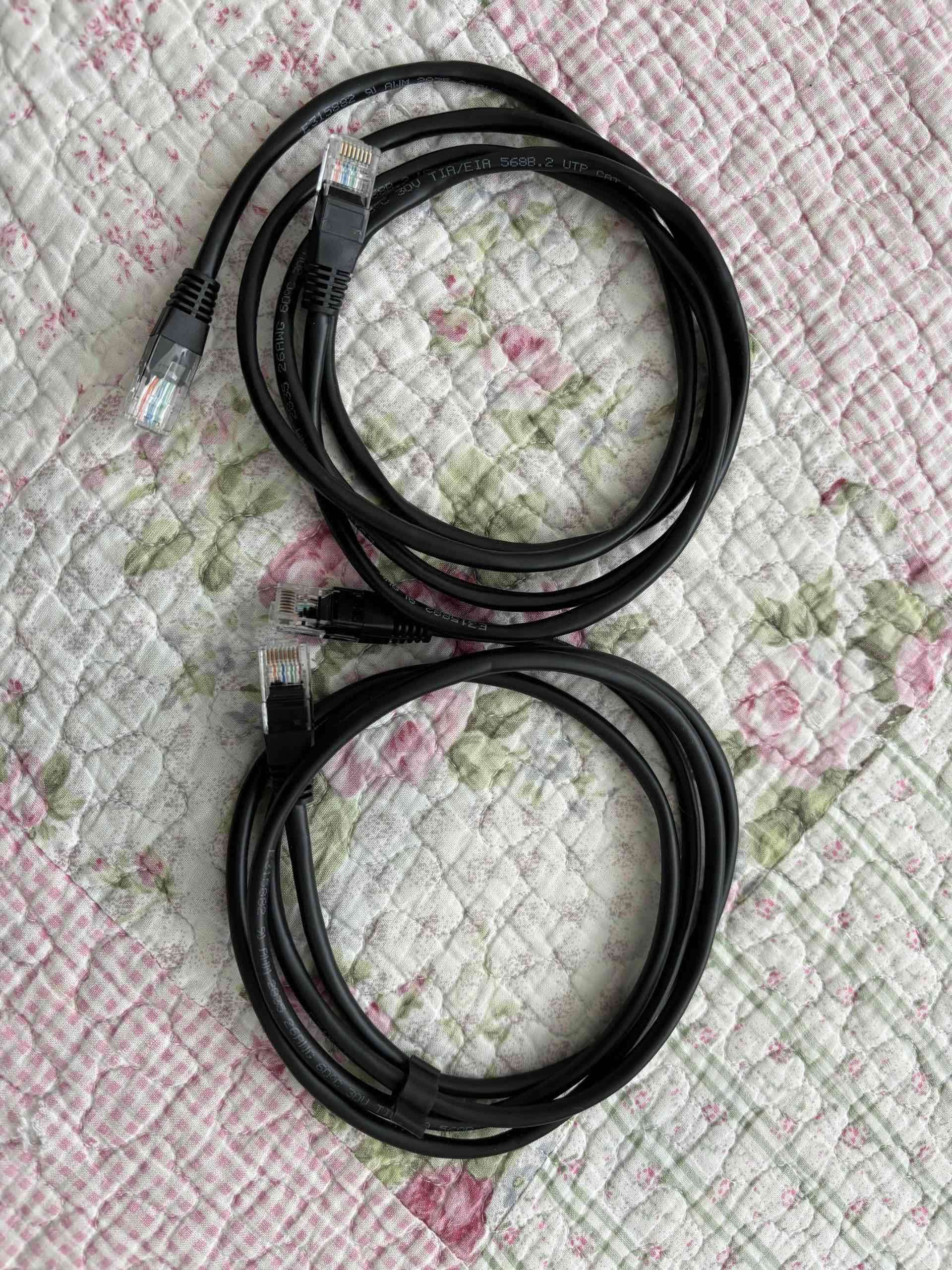 Cables Ethernet RJ45 negros