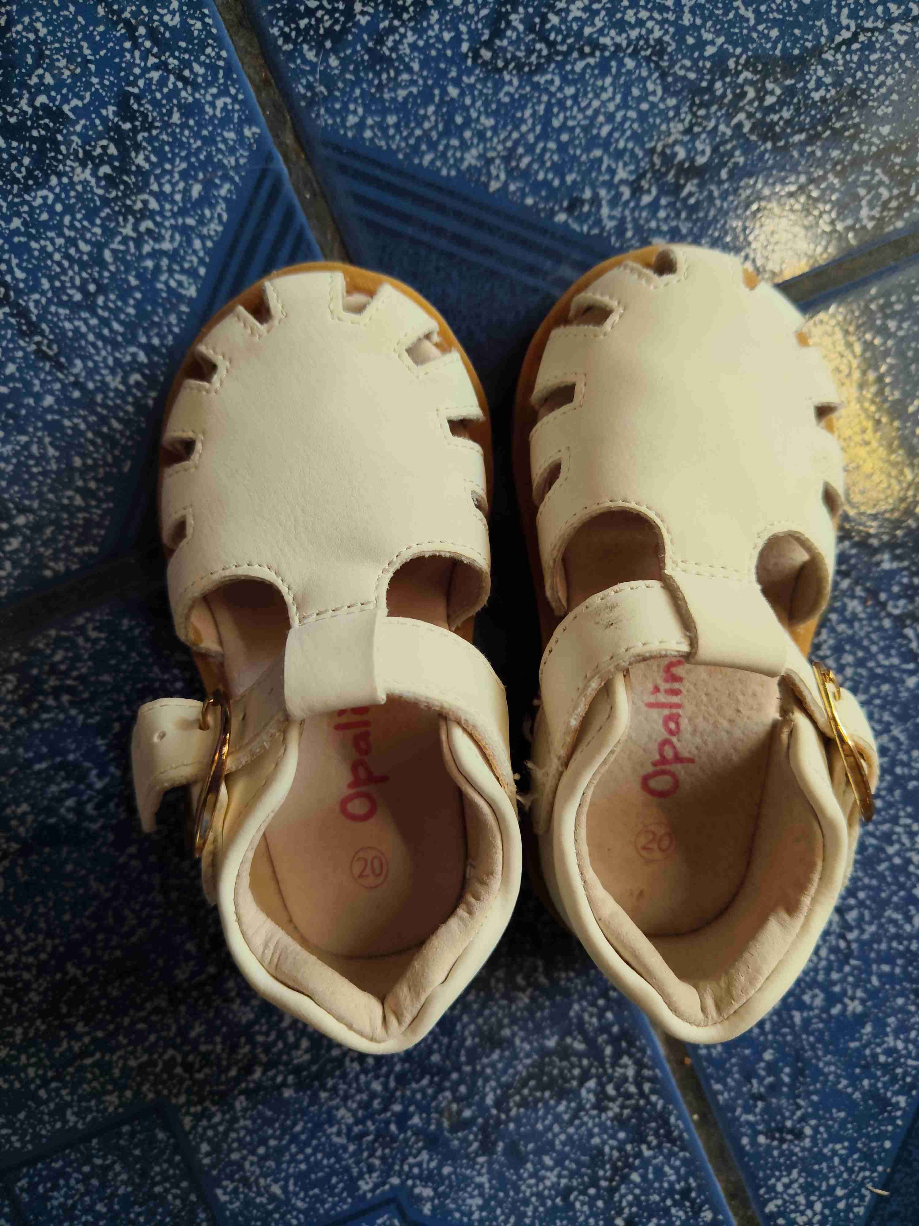 Sandalias blancas Opaline