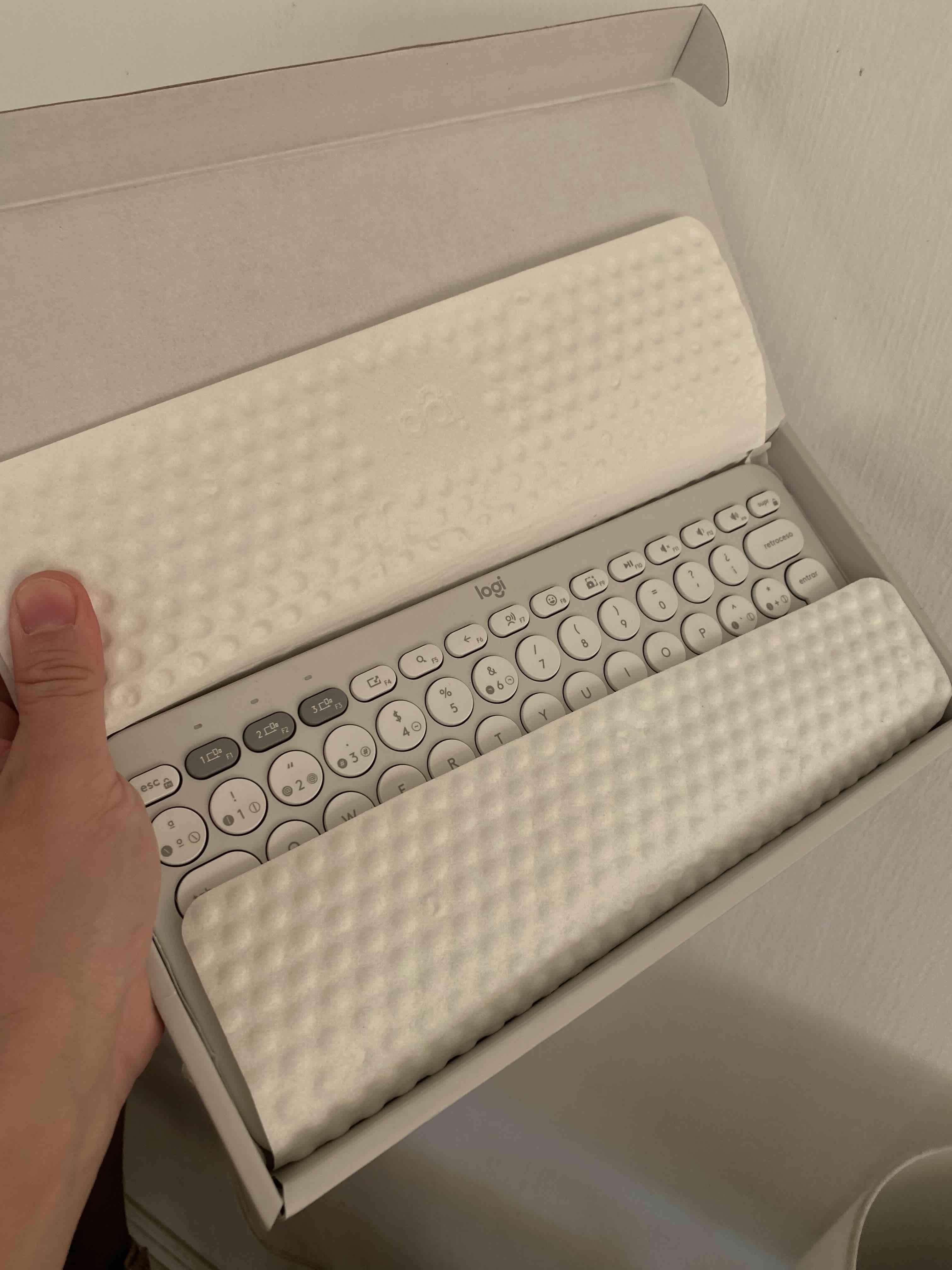 Teclado Logitech Pebble Keys 2 K380S - miniatura 2