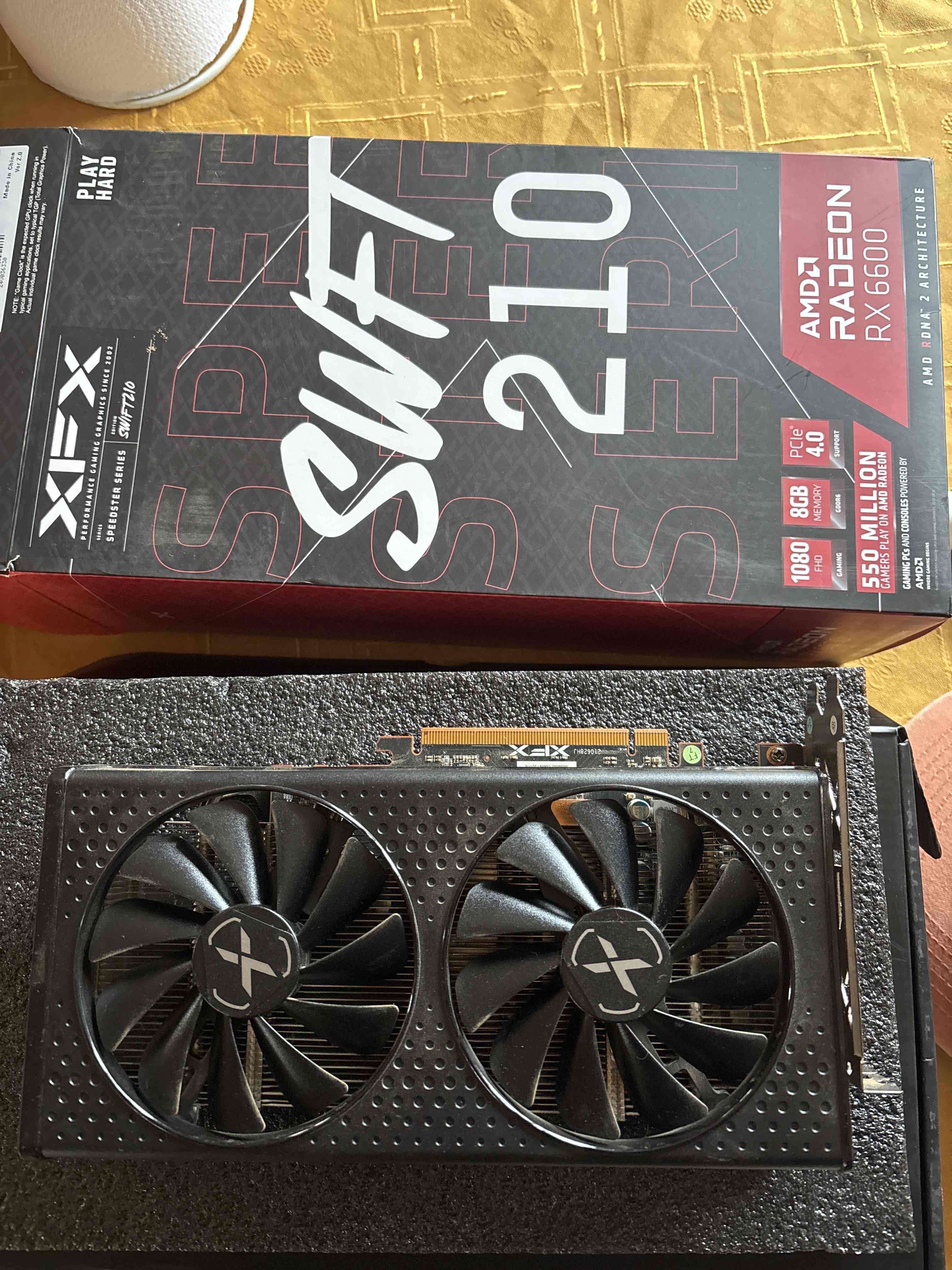 Tarjeta gráfica AMD RX 6600 XFX - miniatura 3