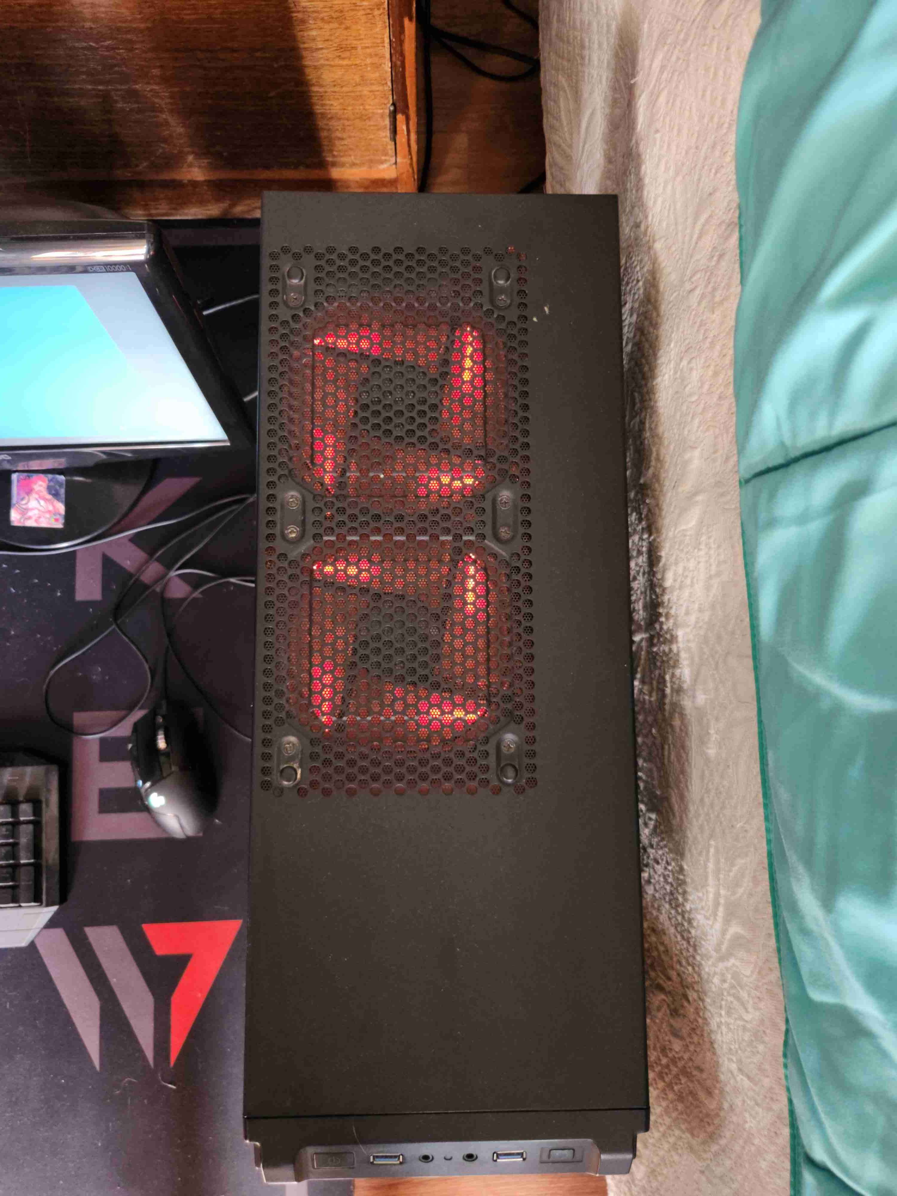 PC Gamer gama baja - miniatura 2