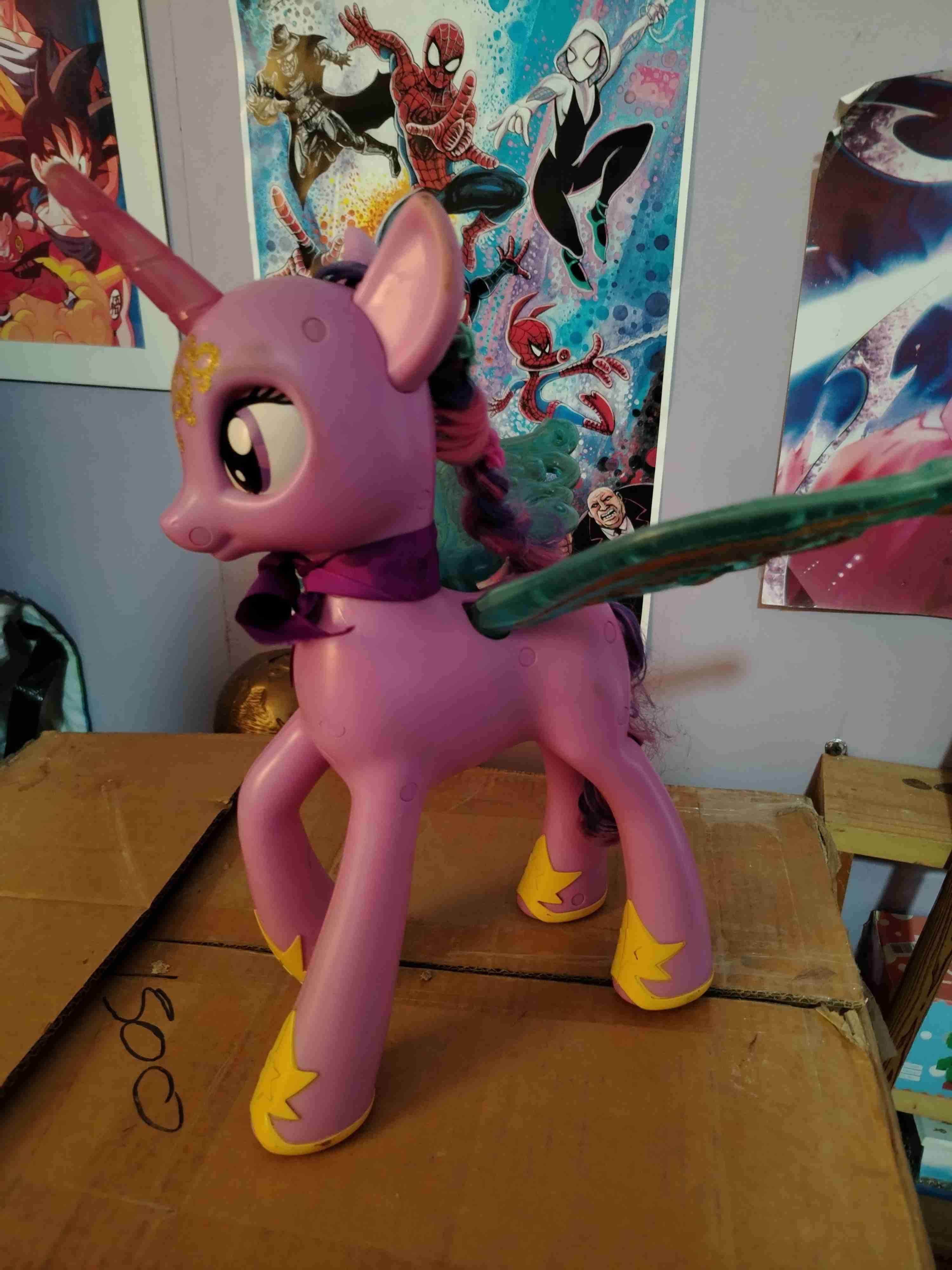 Figura de My Little Pony morada - miniatura 2