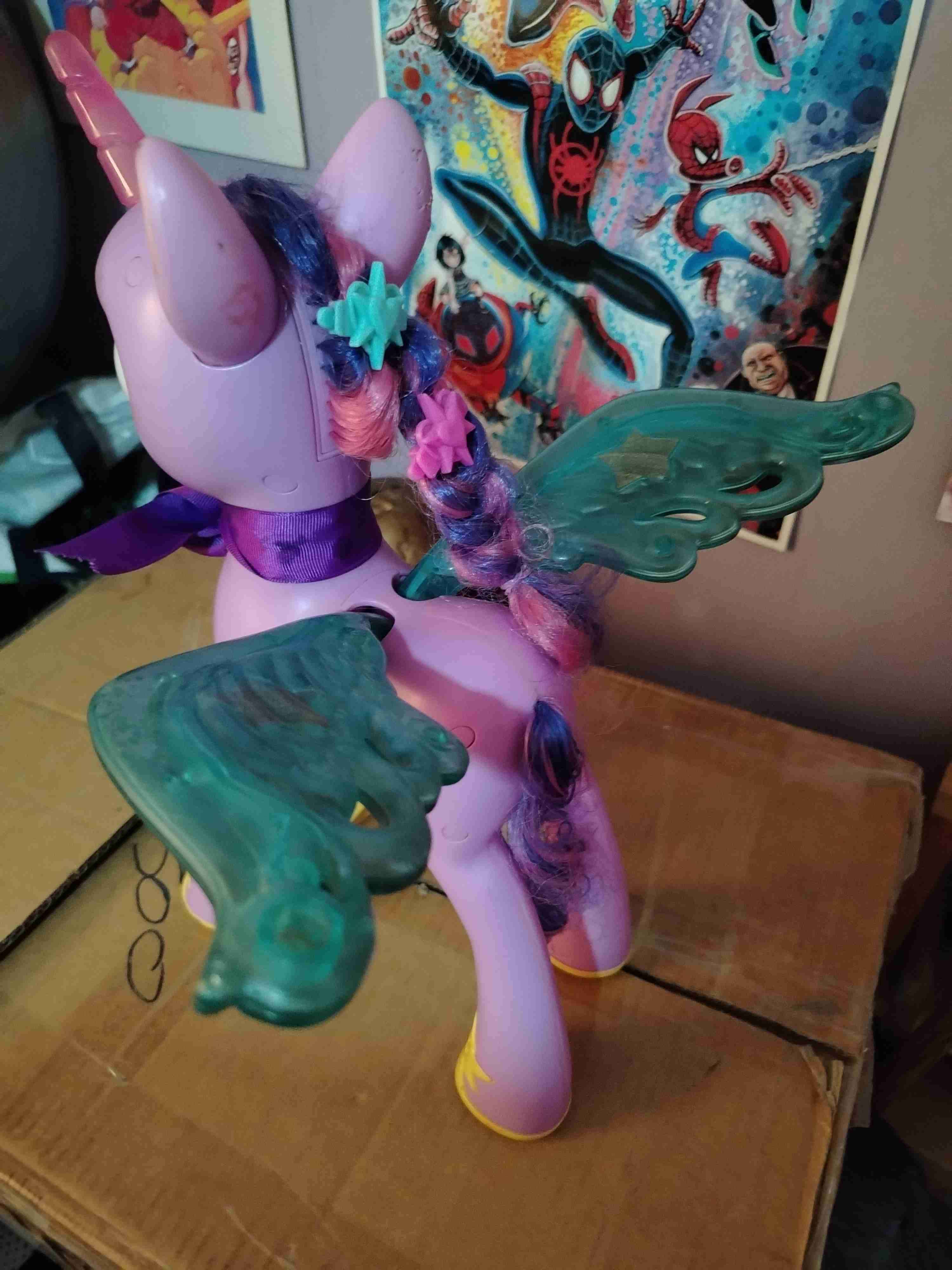 Figura de My Little Pony morada - miniatura 4