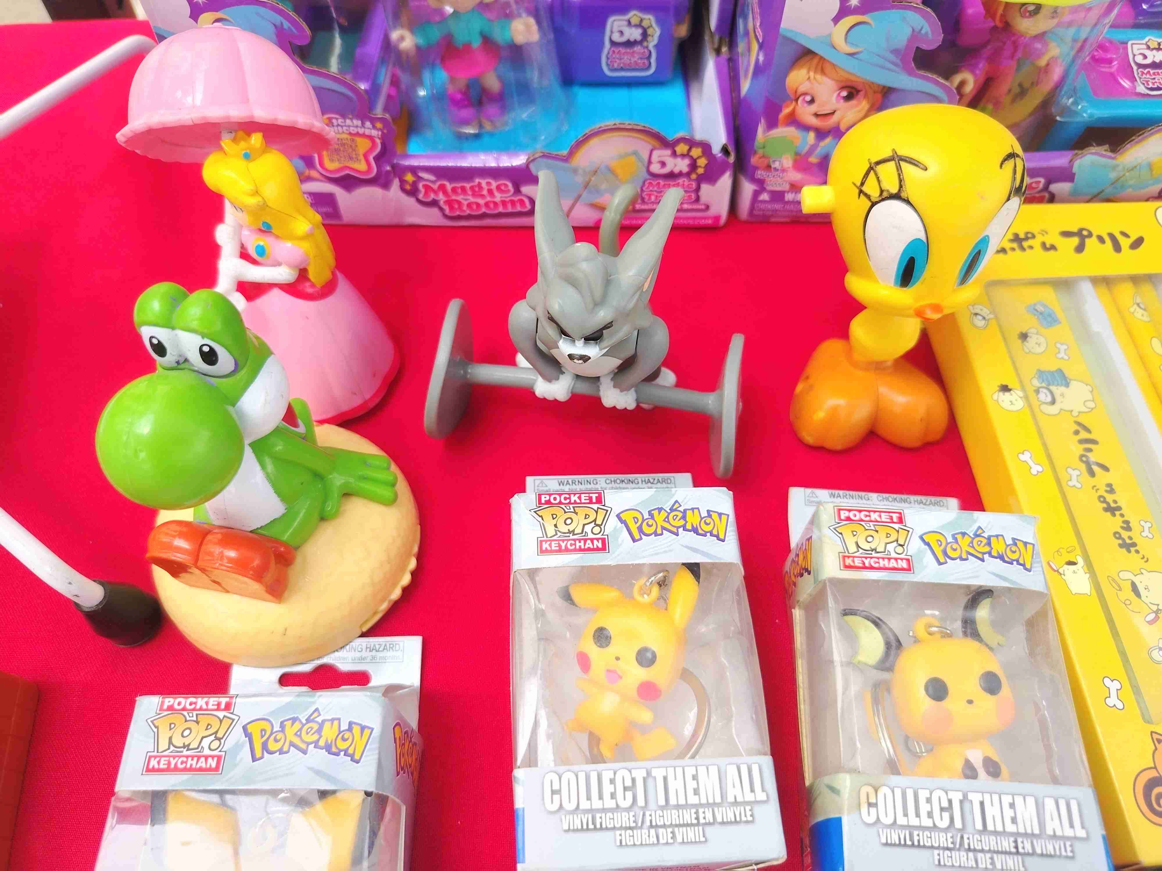 Figuras coleccionables variadas - miniatura 2