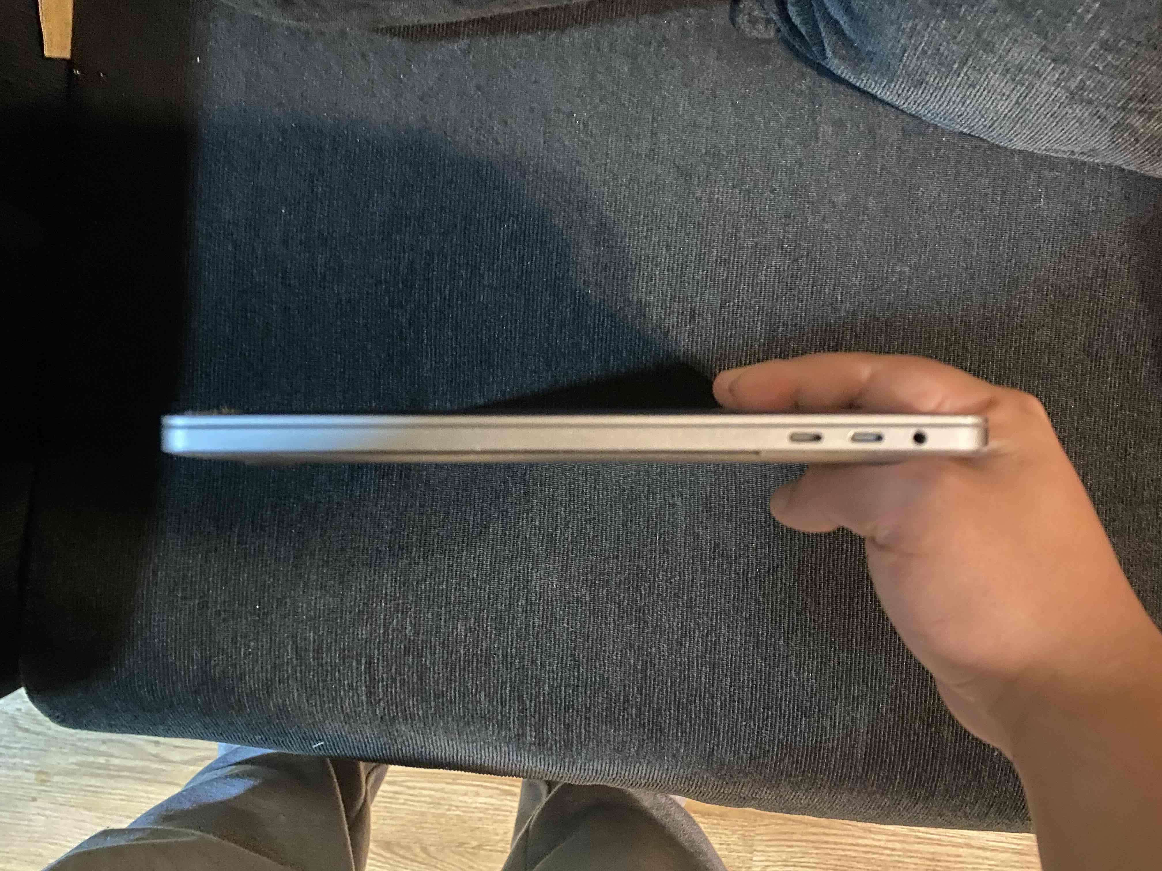 MacBook Pro 13” 2018 - miniatura 4