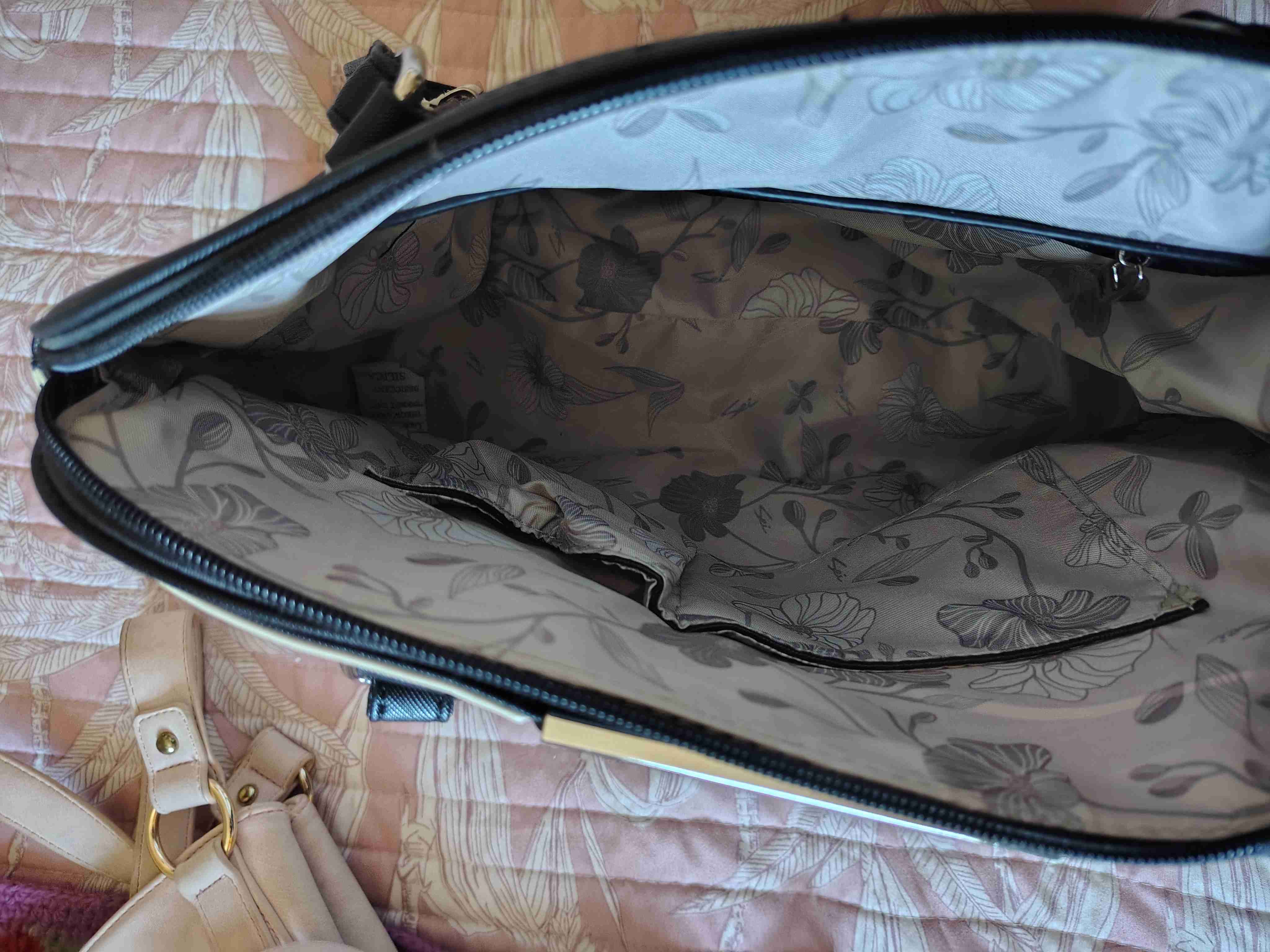 Bolso blanco y negro - miniatura 2