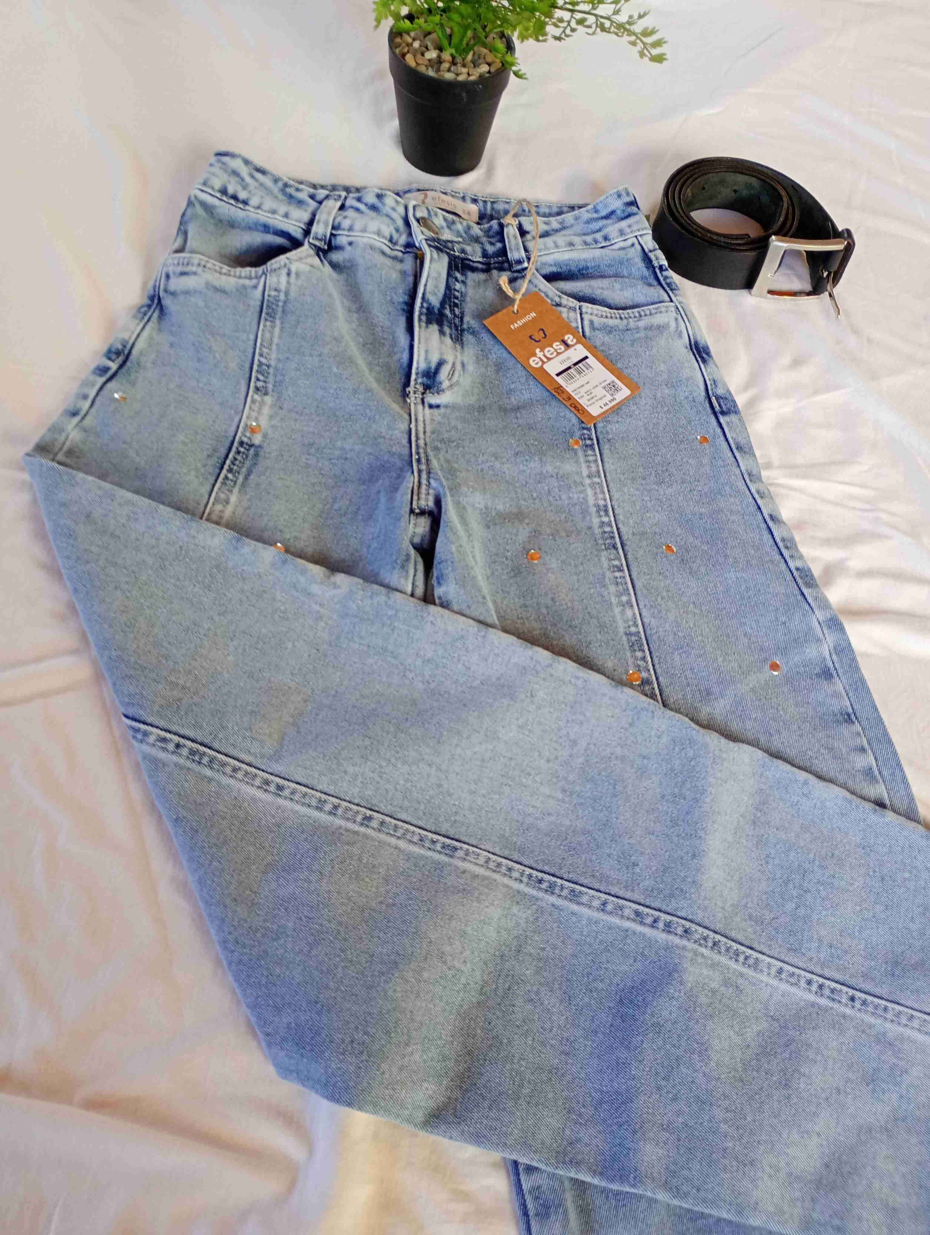 Jeans celestes bordados - miniatura 4