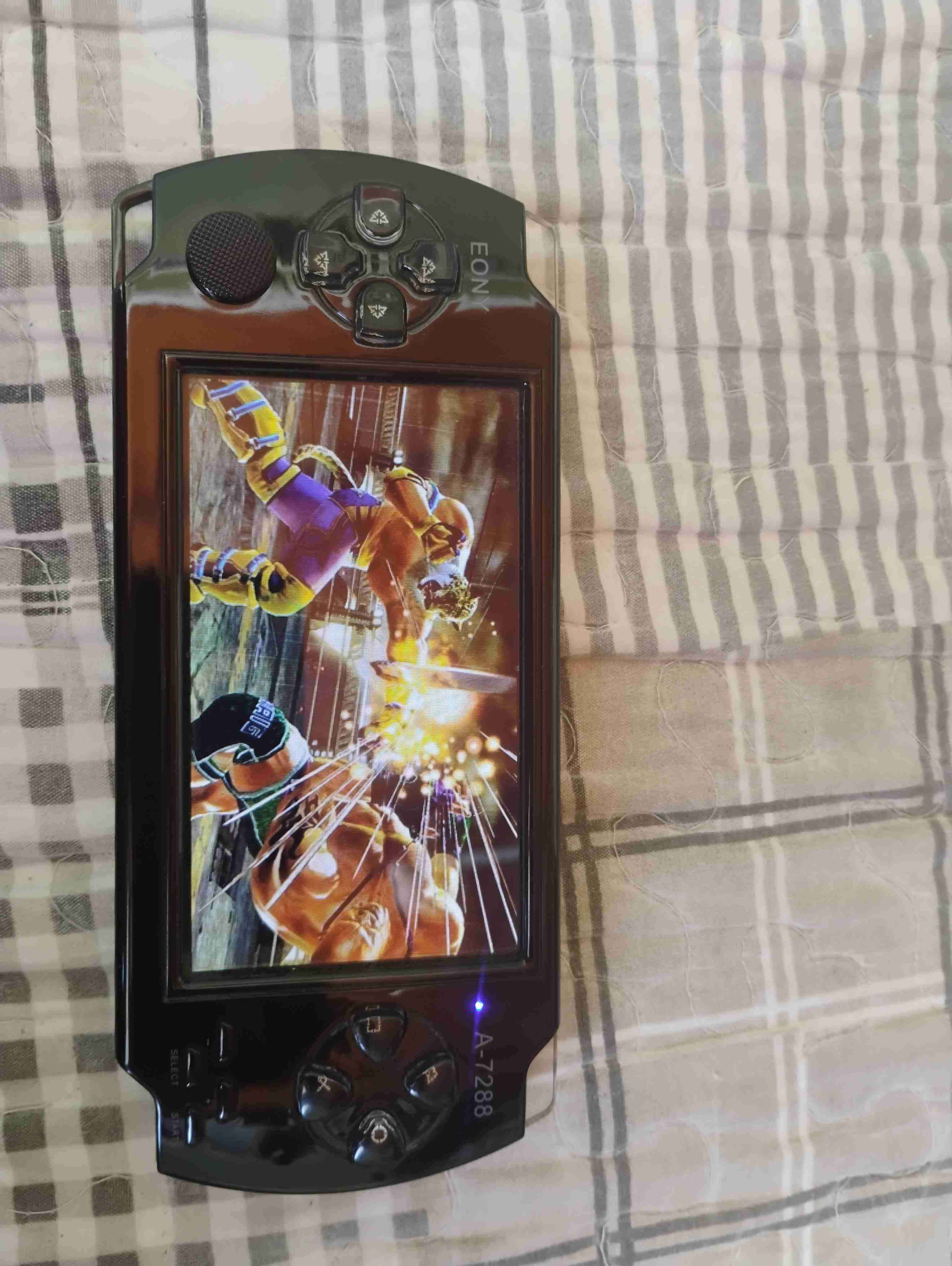 Consola portatil retro - miniatura 2