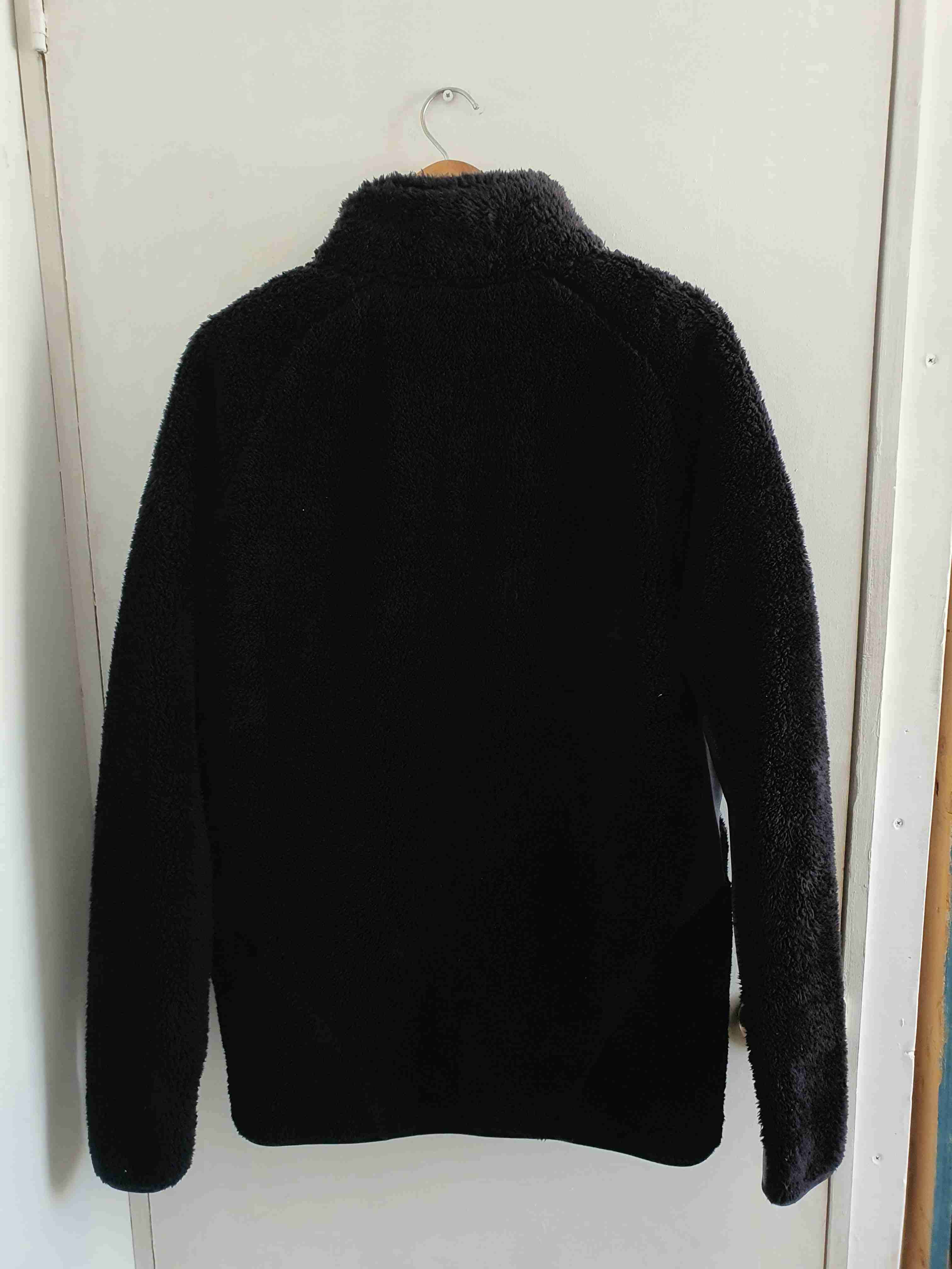 Chaqueta de invierno negra - miniatura 2