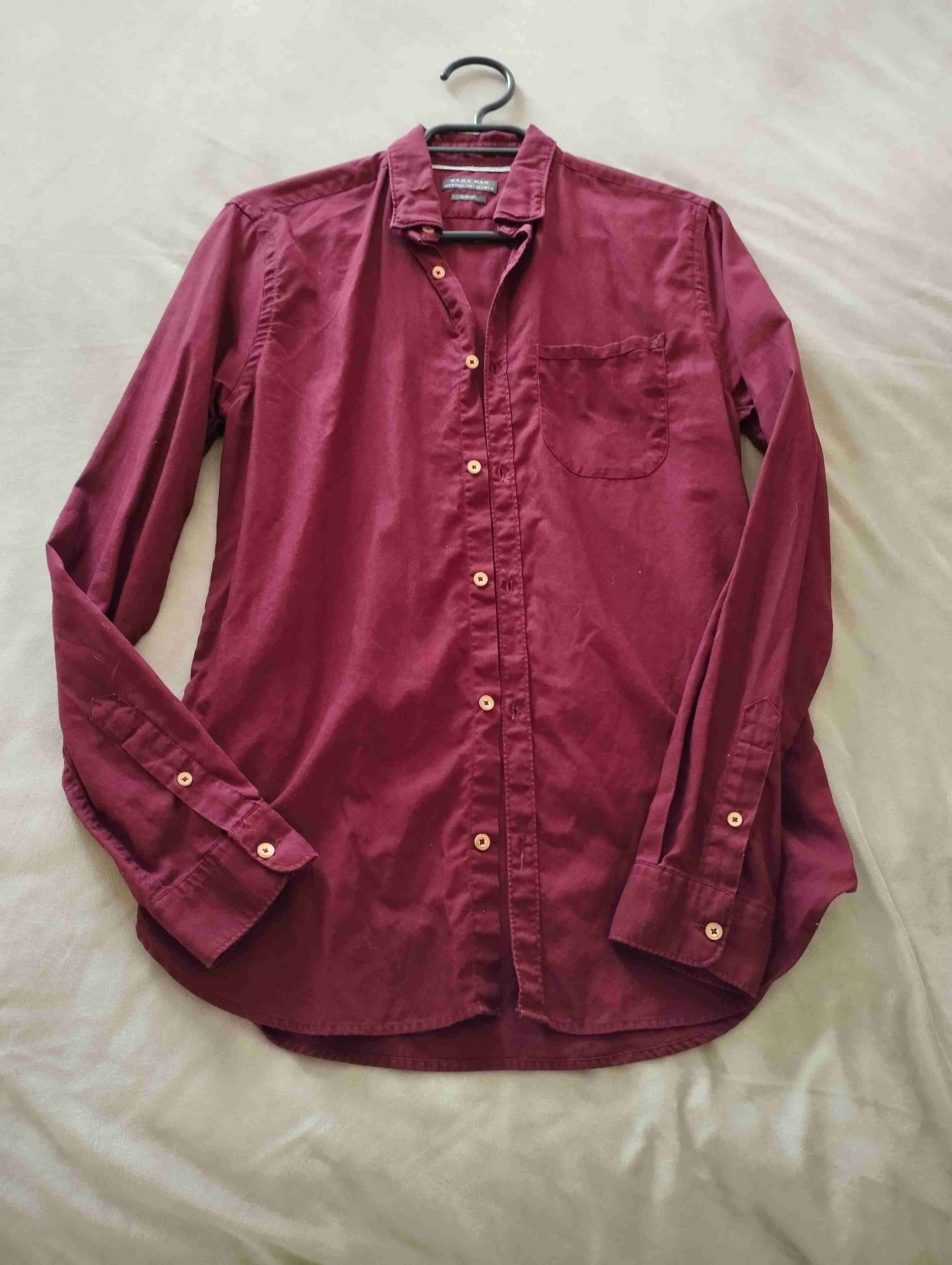 Camisa burdeos de manga larga