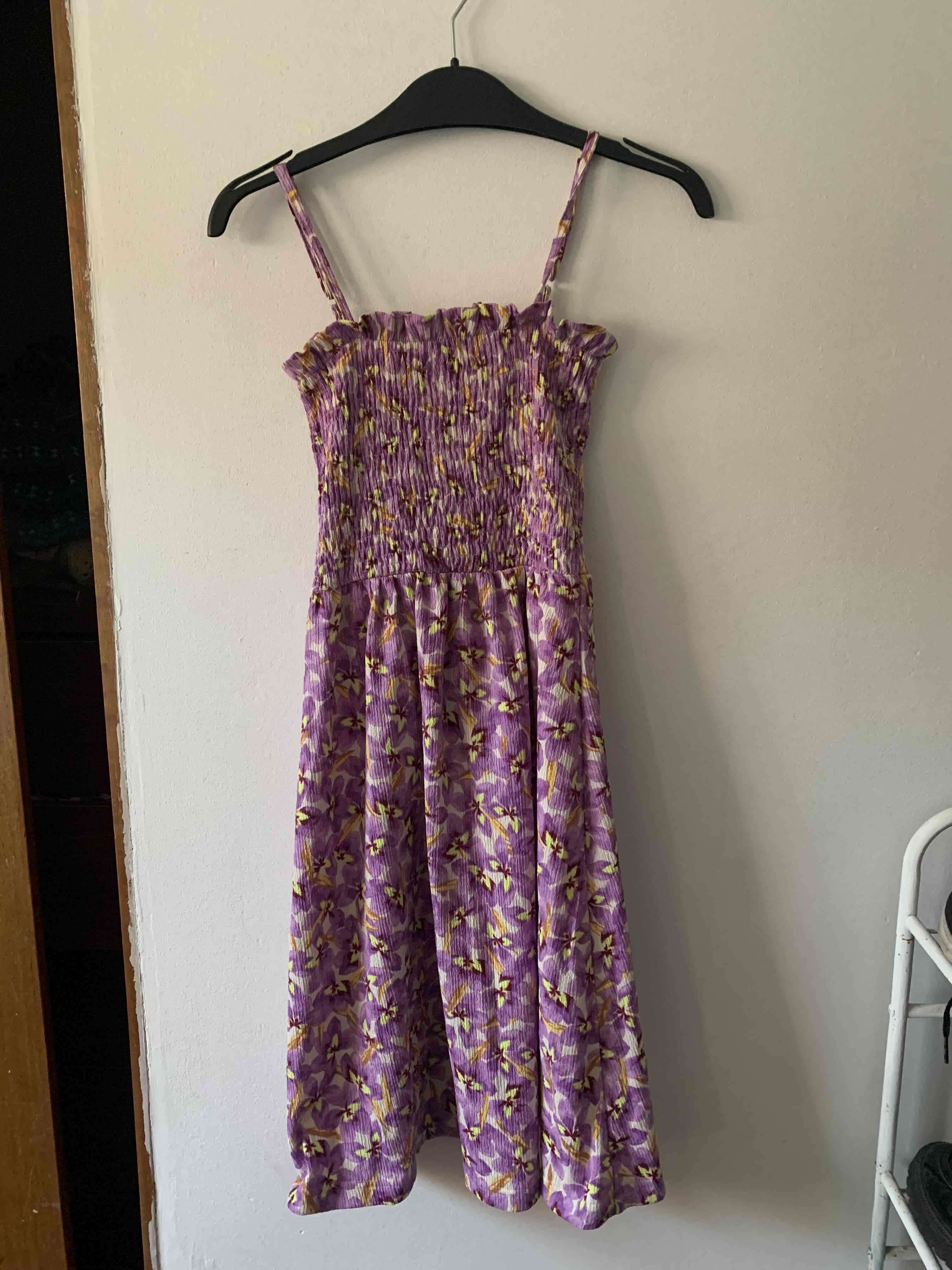 Vestido floral morado