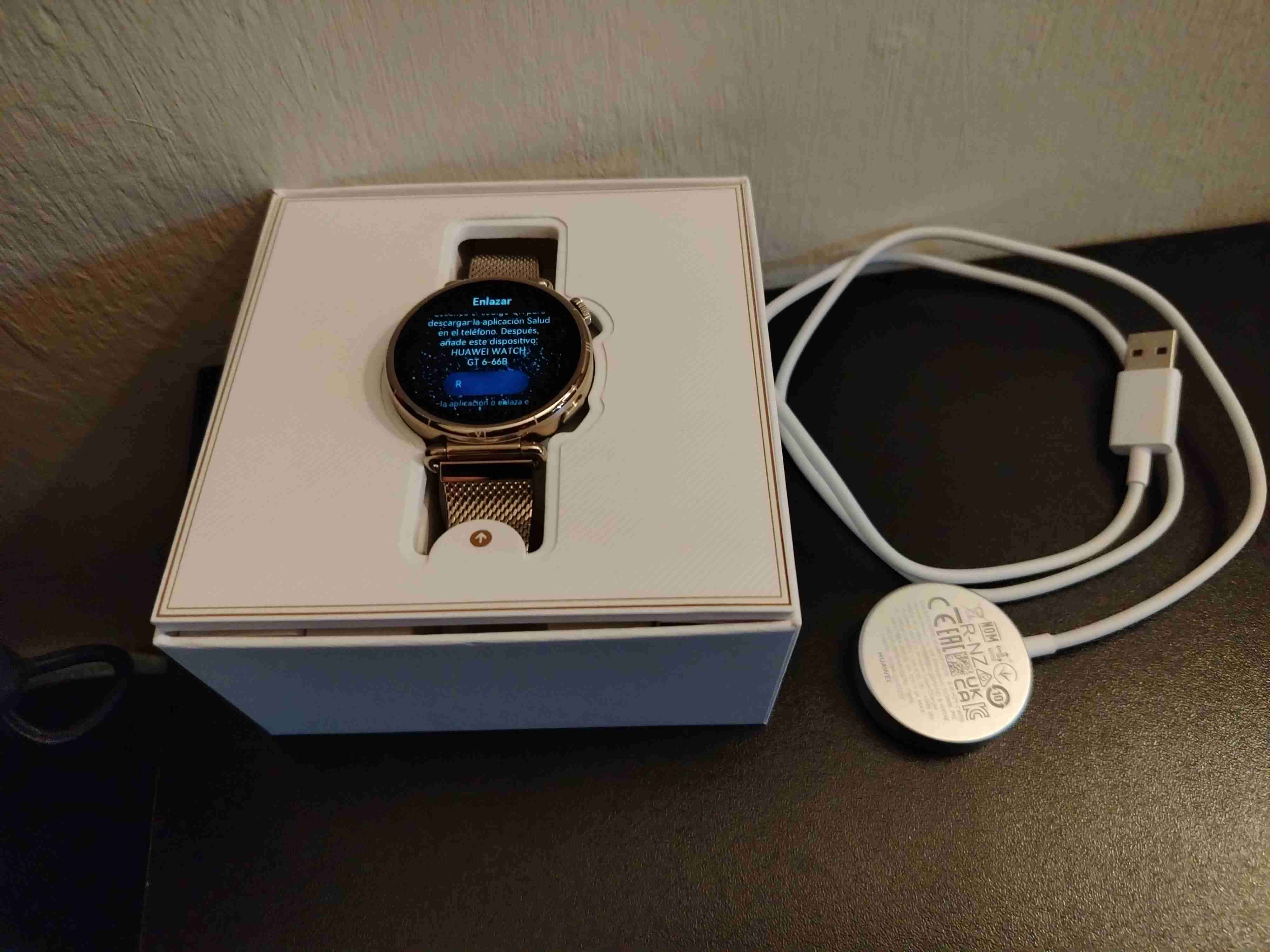 Smartwatch Huawei dorado - miniatura 3