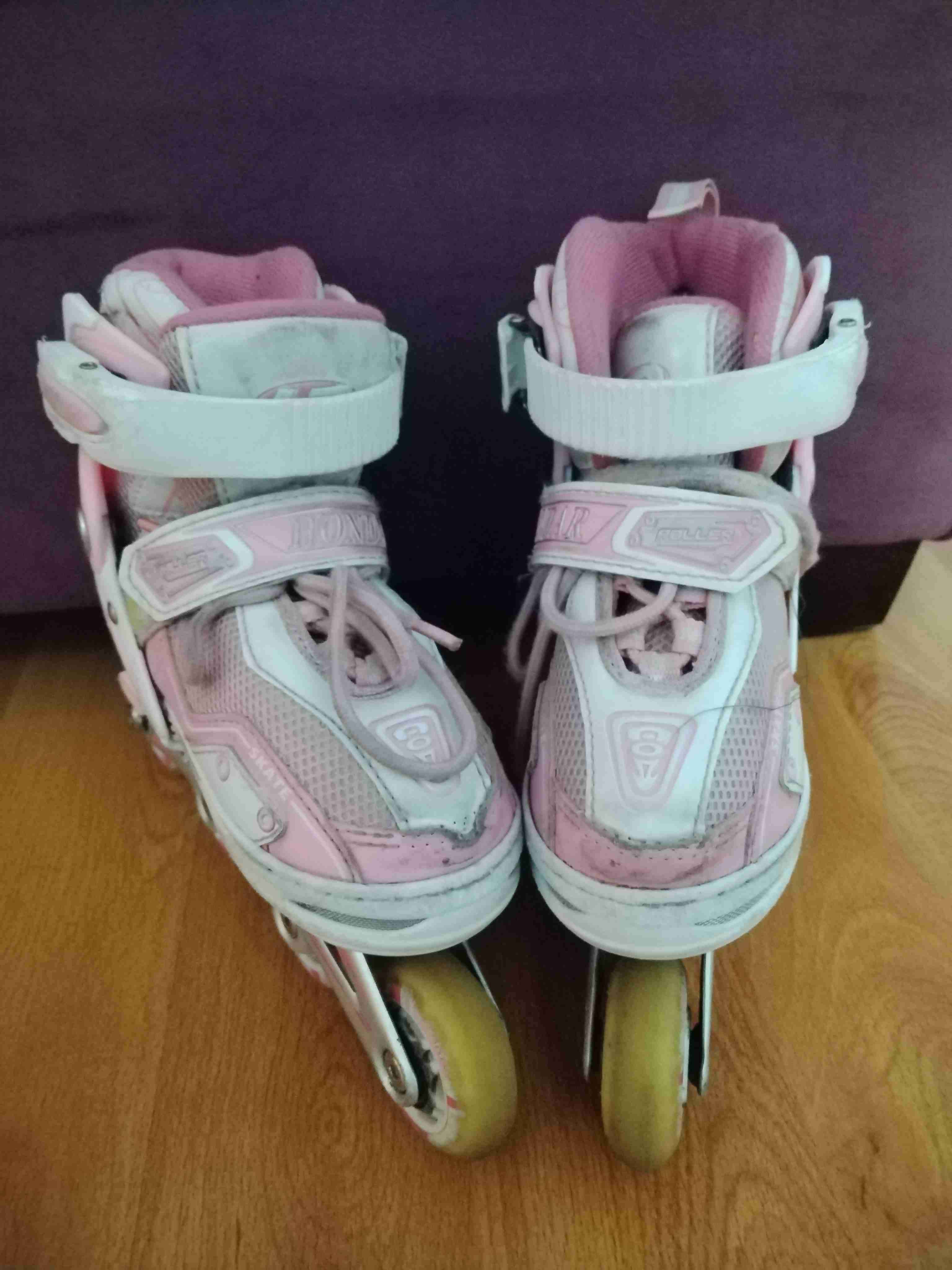 Patines en línea rosas y blancos - miniatura 3