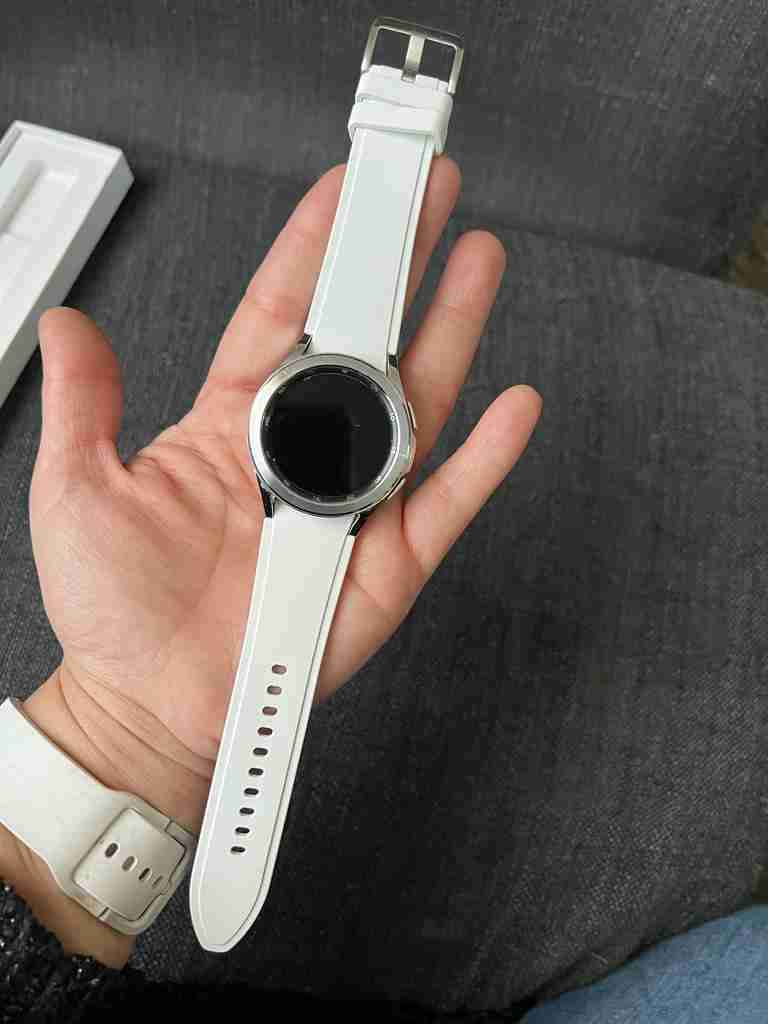 Samsung Galaxy Watch4 Classic blanco - miniatura 2
