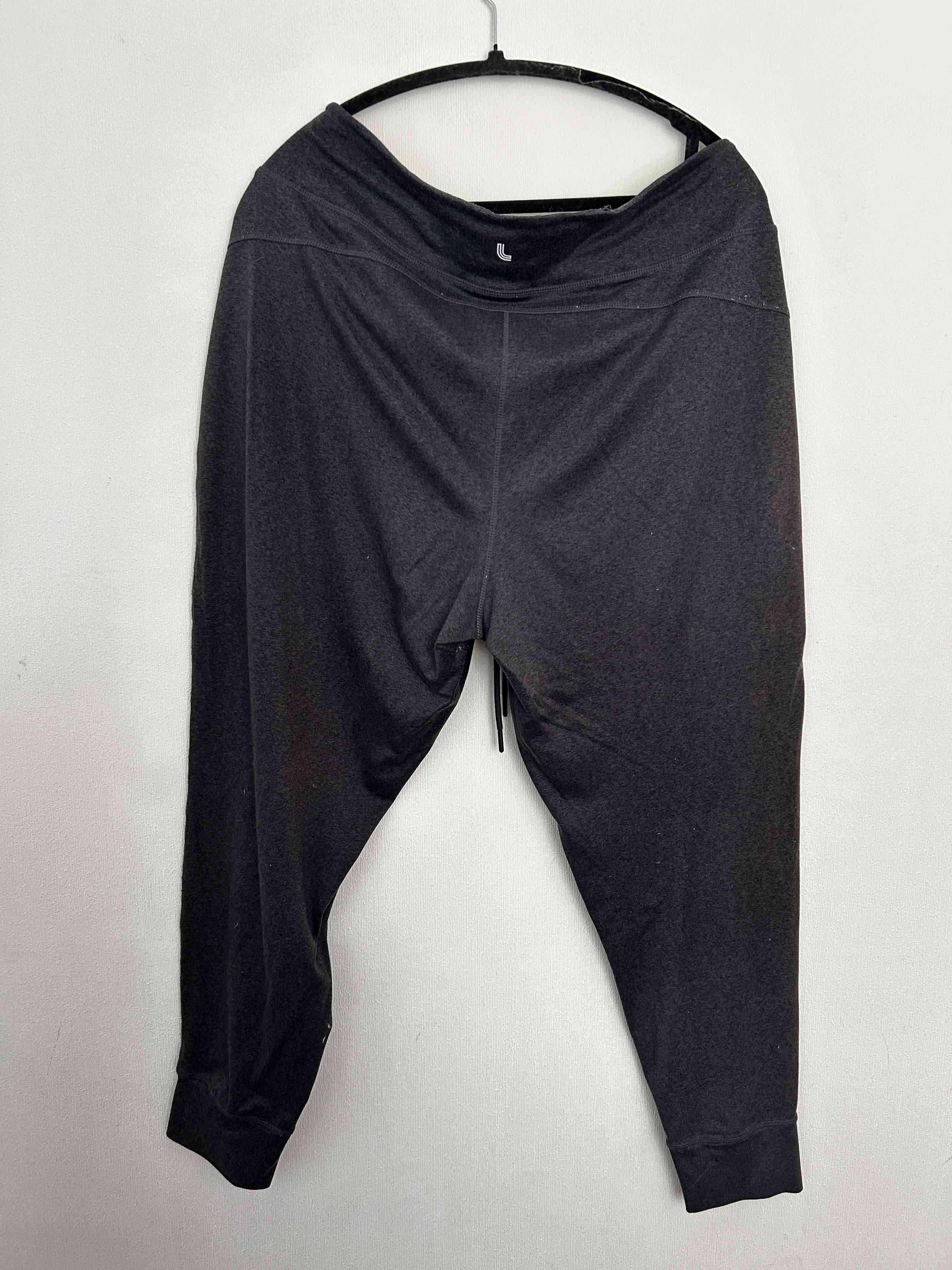 Pantalon buzo negro y gris - miniatura 4