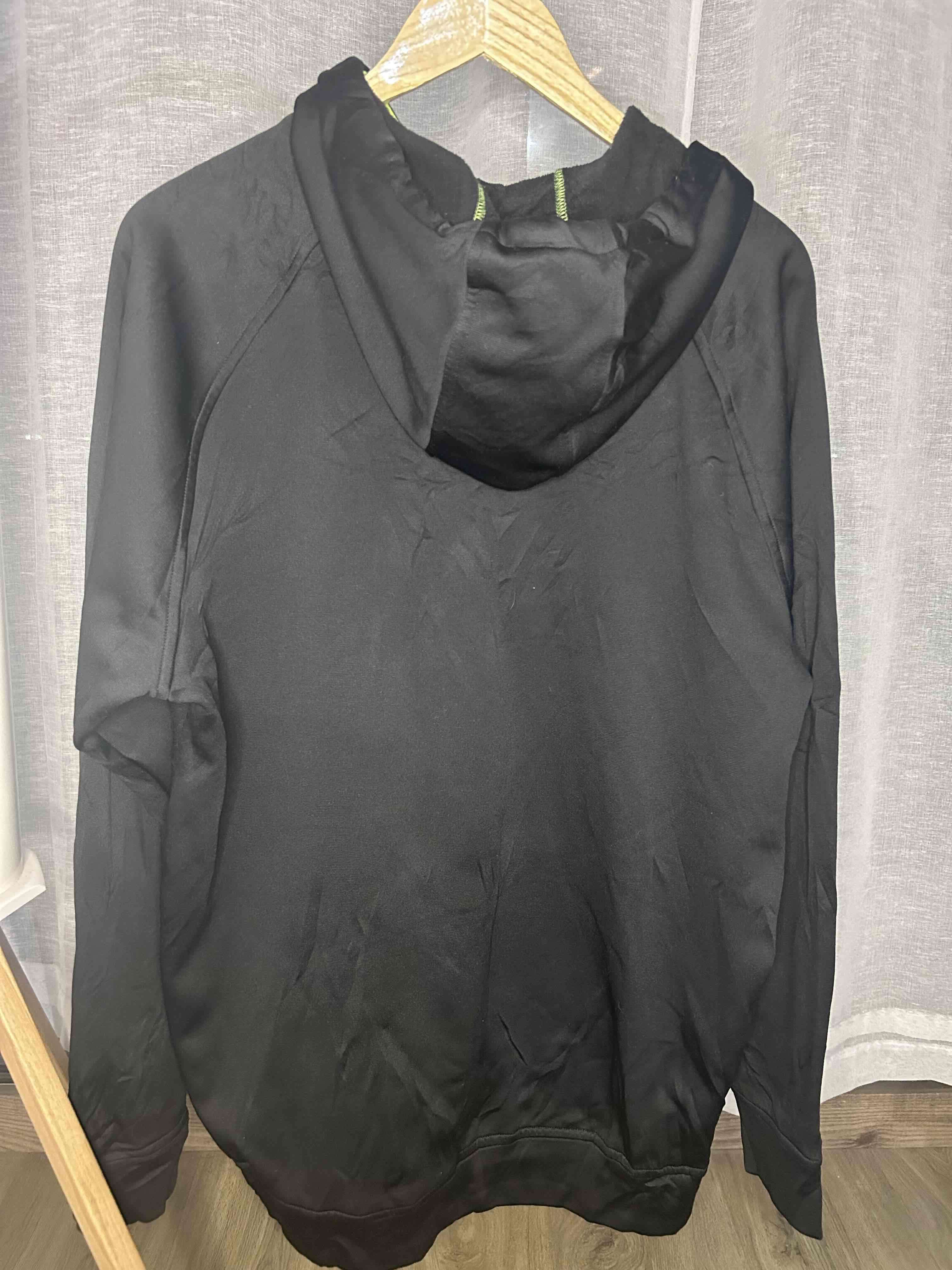 Polerón negro Adidas con capucha - miniatura 2