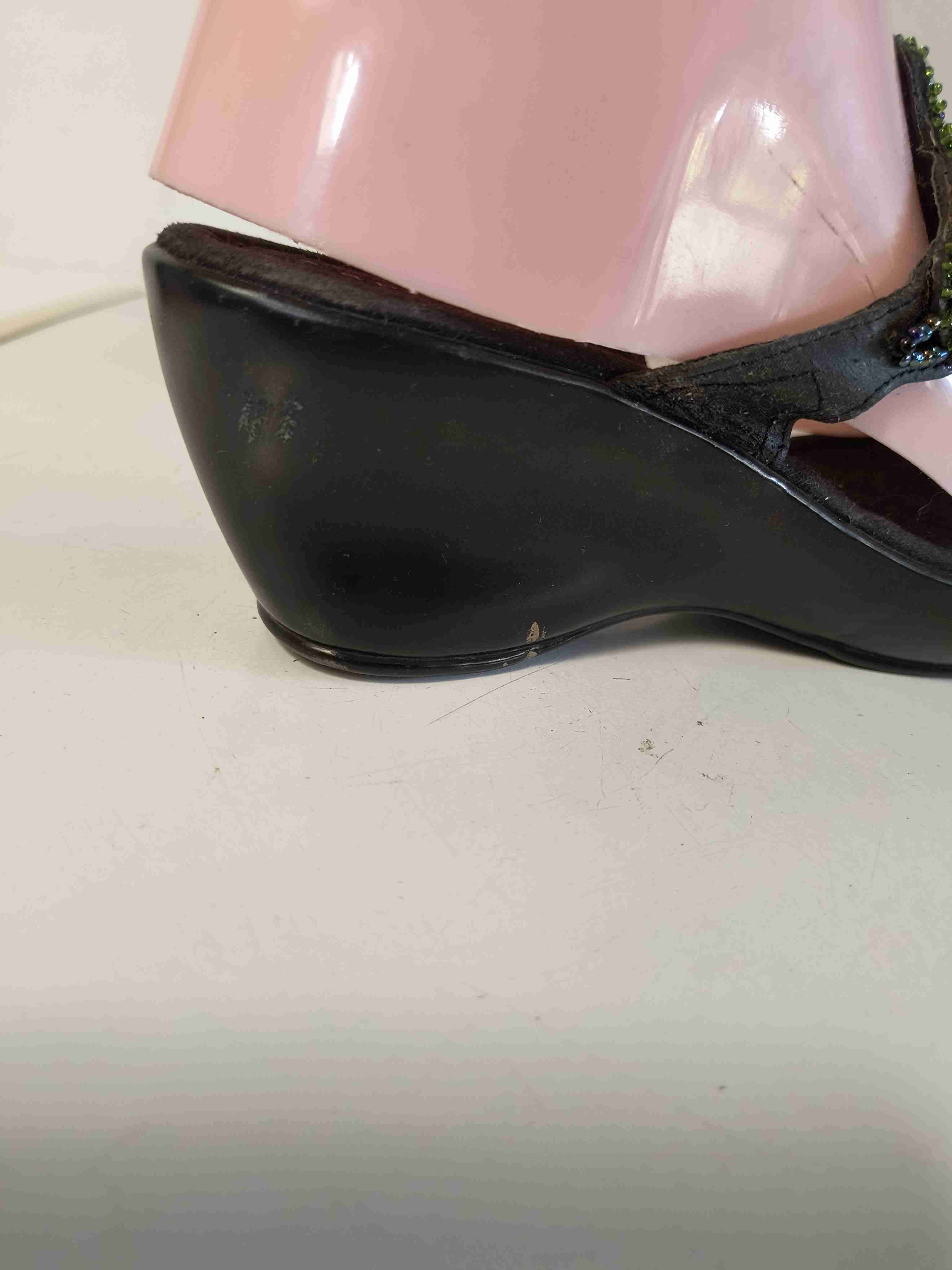 Sandalias con plataforma y cuentas - miniatura 4