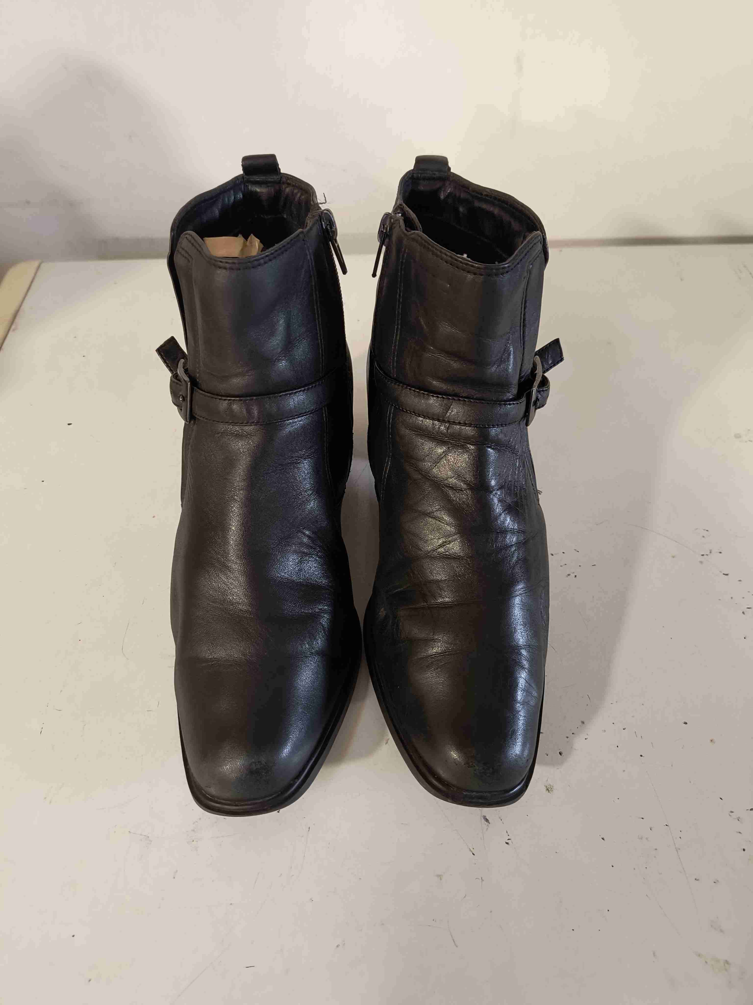 Botines de cuero negro con hebilla - miniatura 2