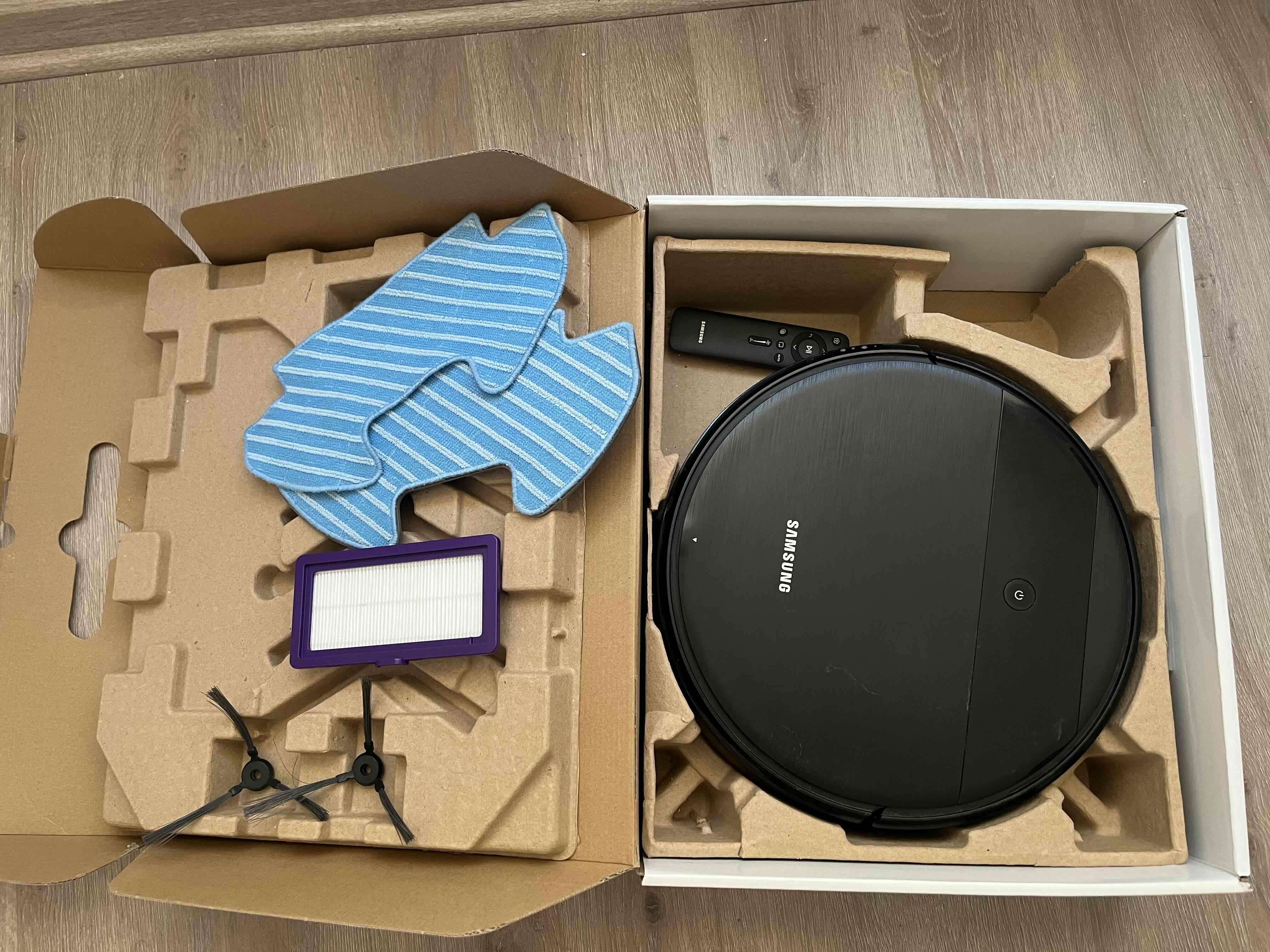 Aspiradora robot Samsung POWERbot-E - miniatura 3