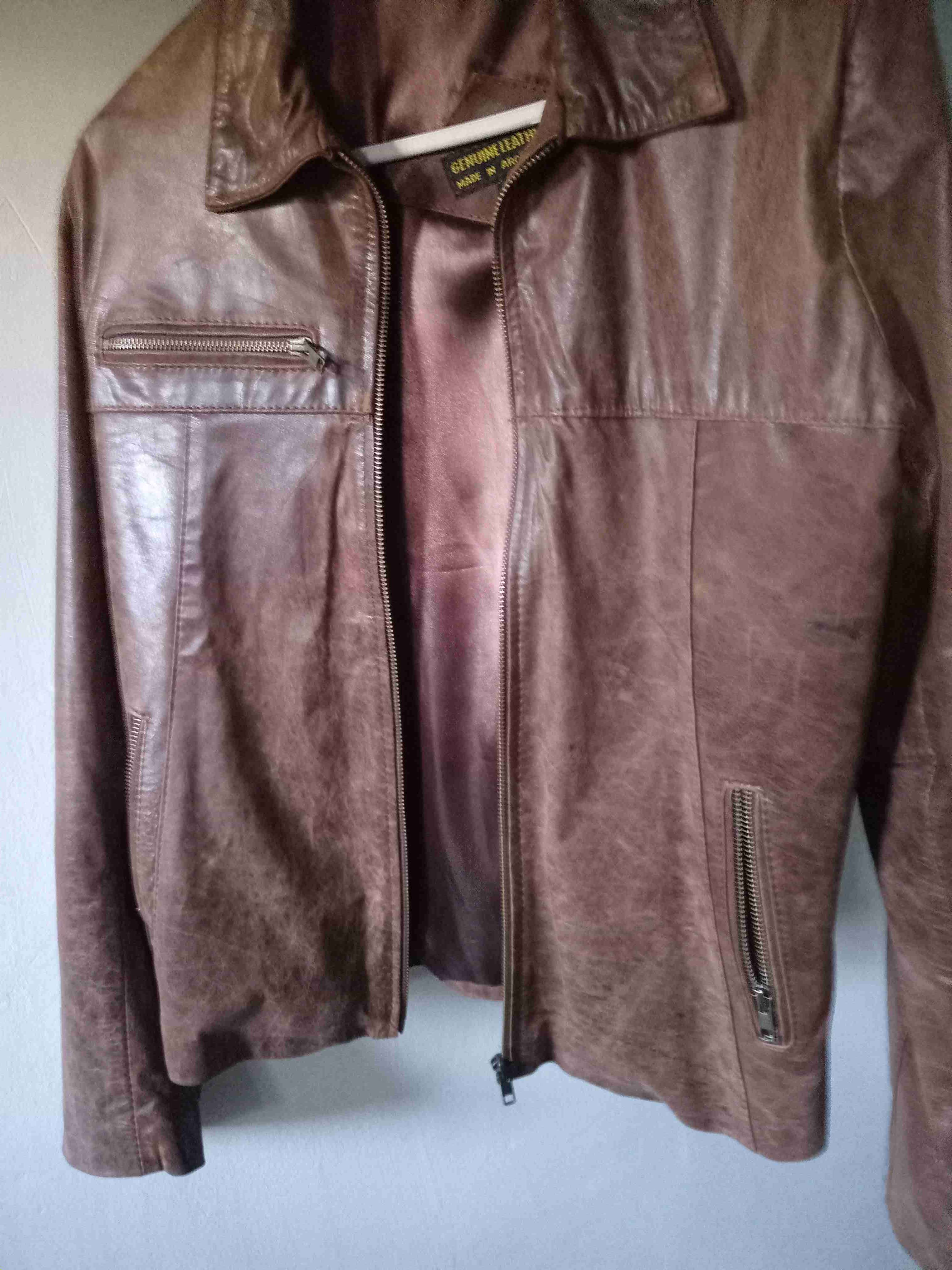 Botas negras de cuero - miniatura 3