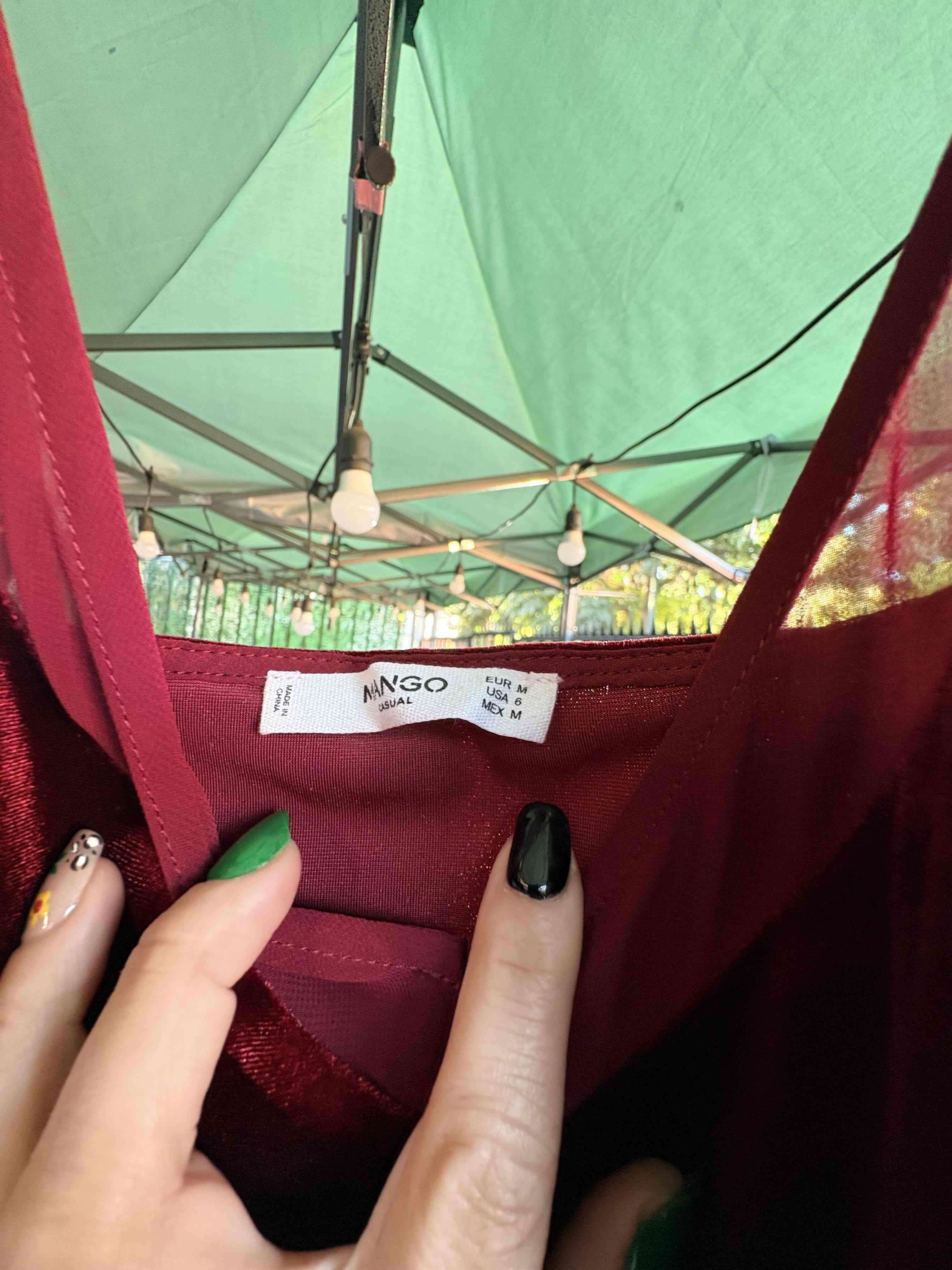 Vestido burdeos de terciopelo - miniatura 2