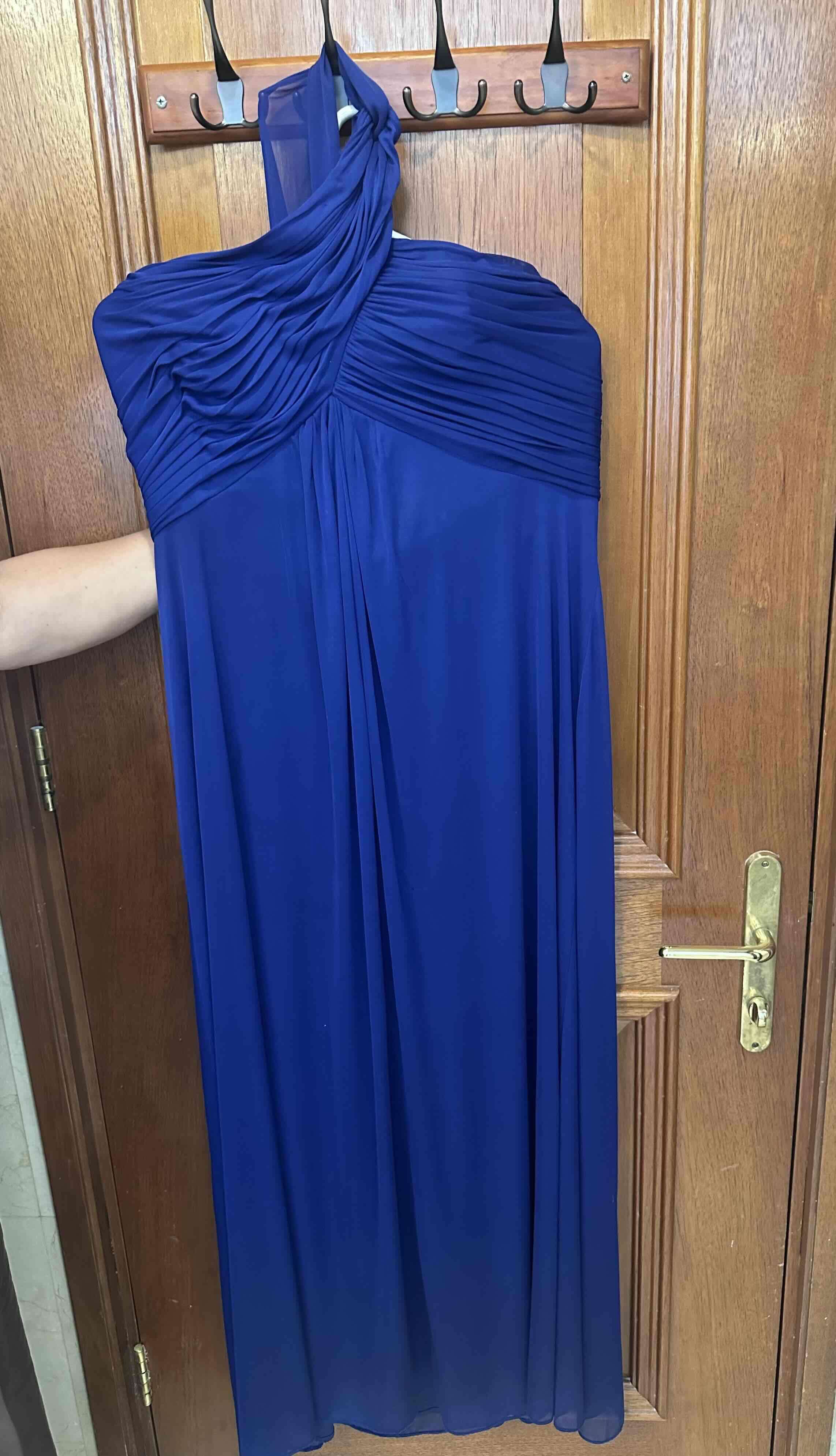 Vestido azul un hombro - miniatura 4