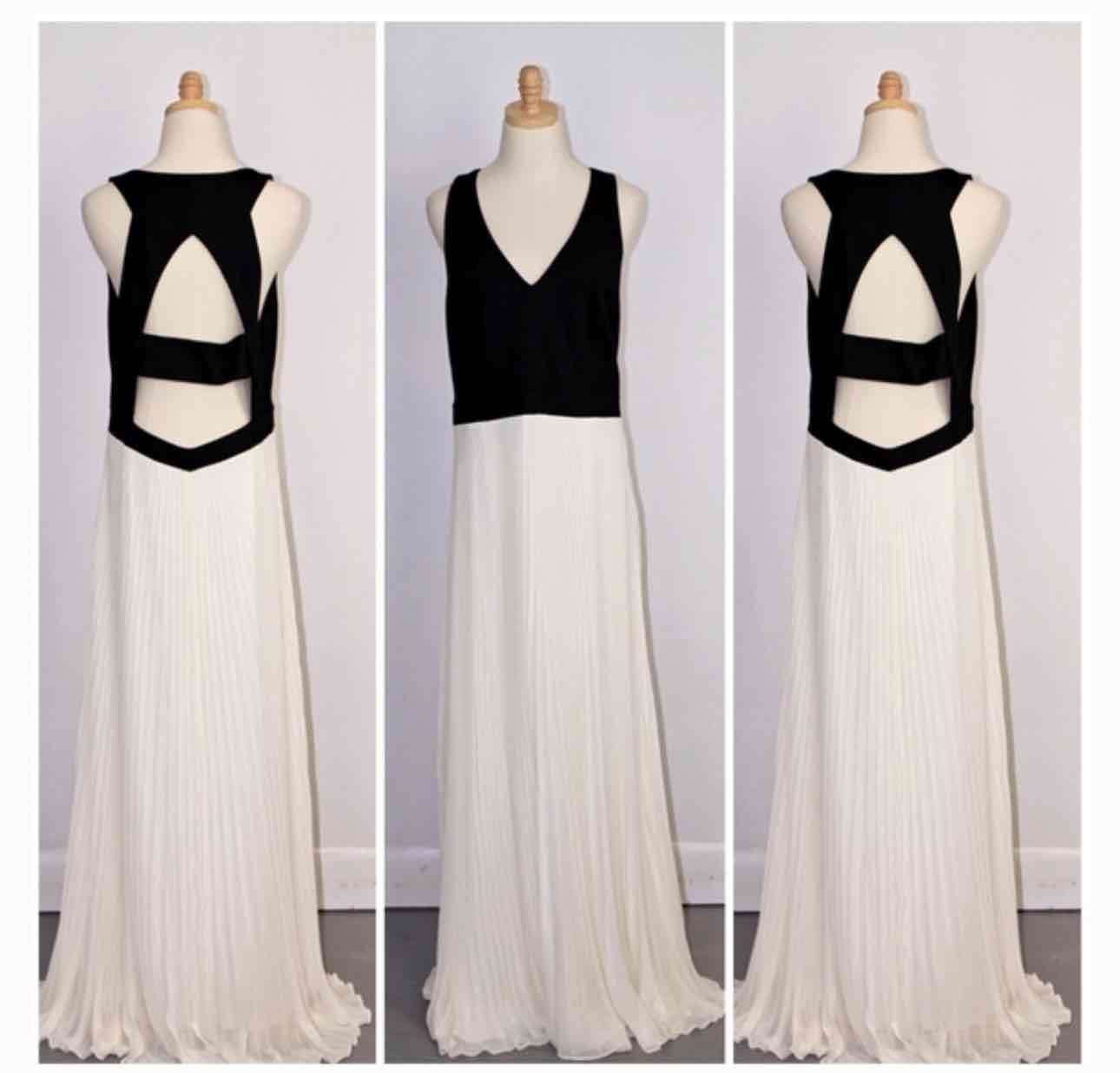 Vestido Laundry by Shelli Segal  blanco y negro